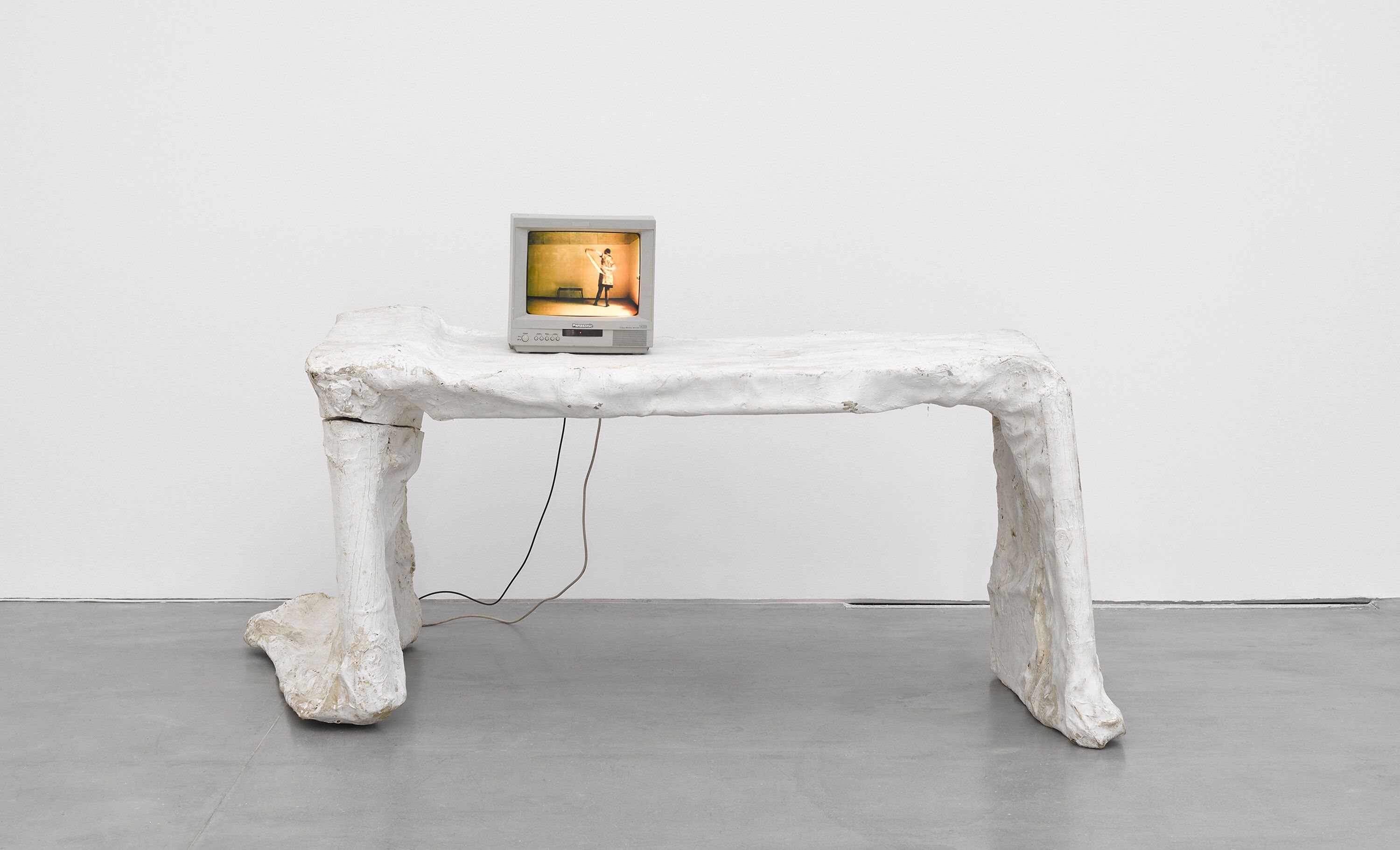 An untitled sculpture by Franz West, dated in 1982 and 1983.