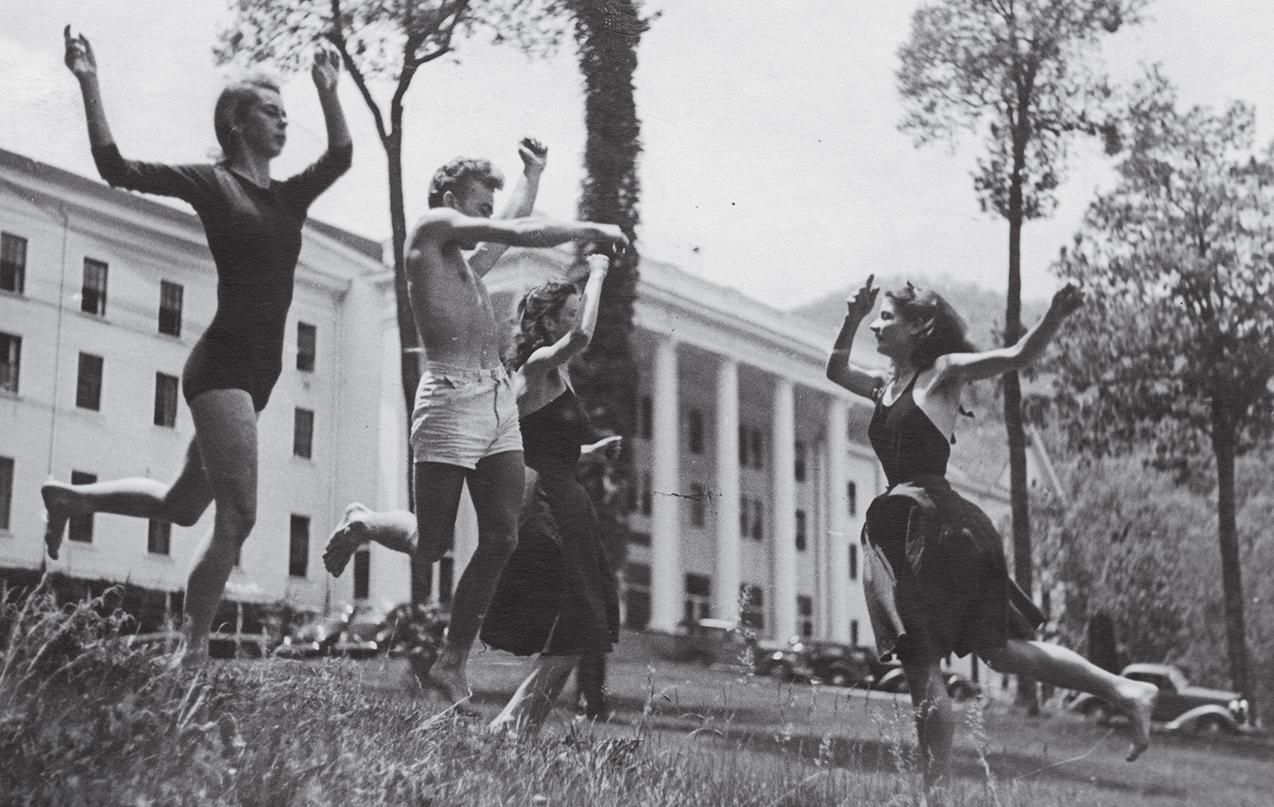 An archival photo of students dancing at black mountain college.
