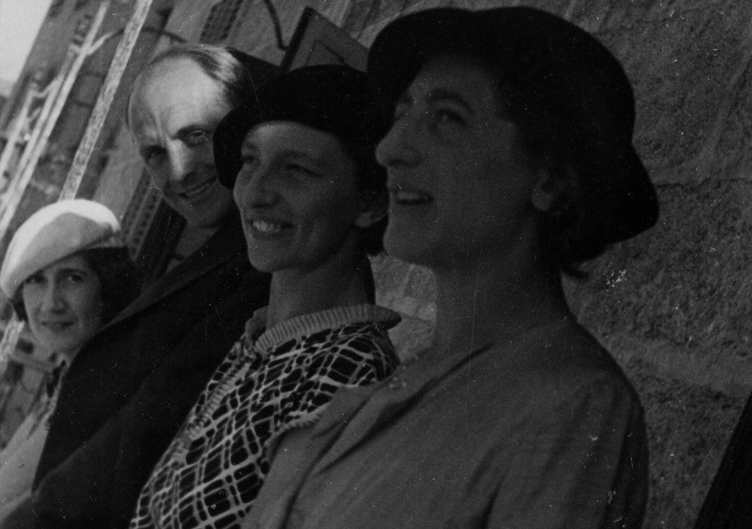 A photograph of Anni Albers, Theodore and Barbara Dreier.