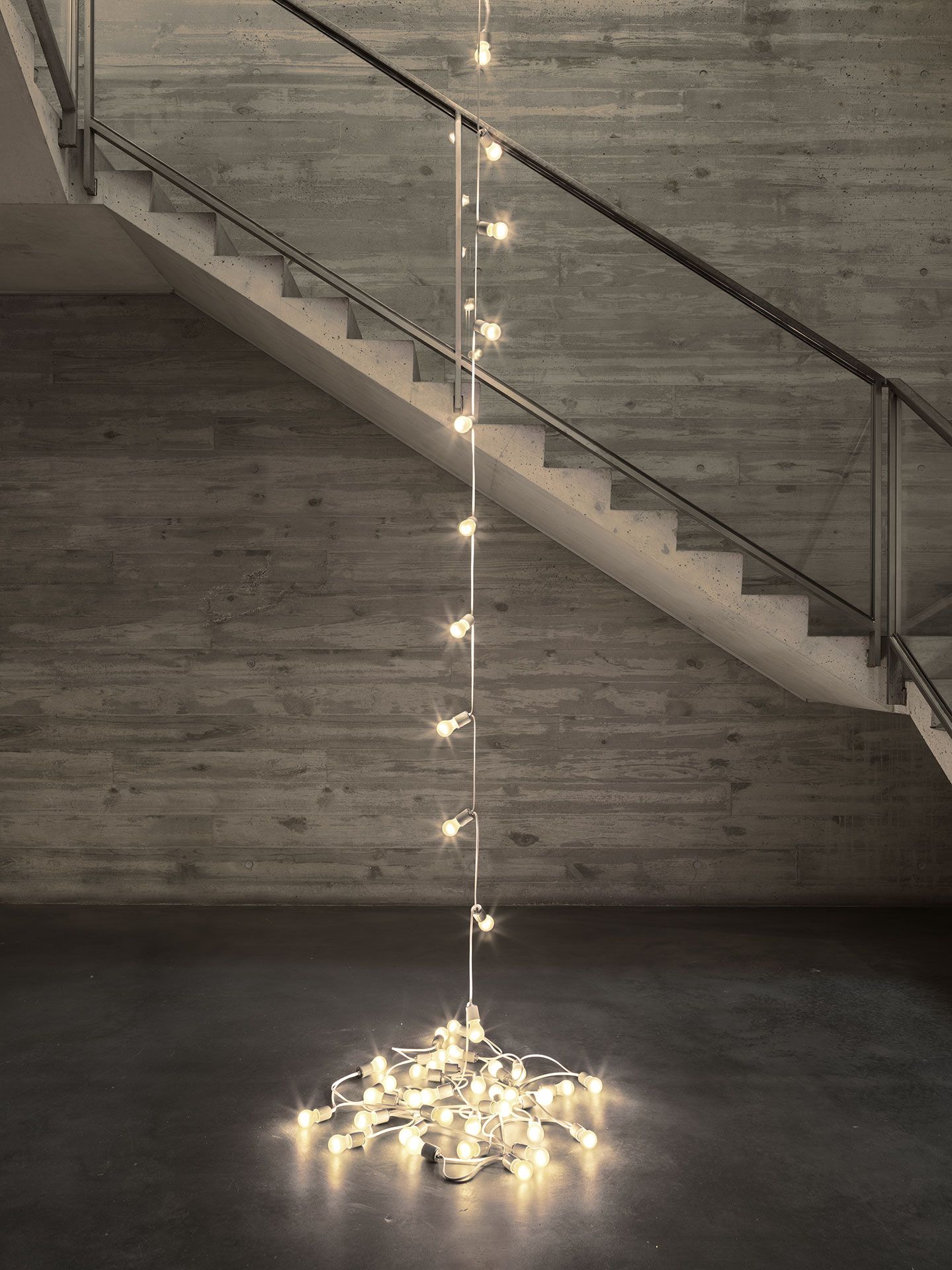 "Untitled" (Summer) A sculpture by Felix Gonzalez-Torres, titled "Untitled" (Summer), dated 1993.