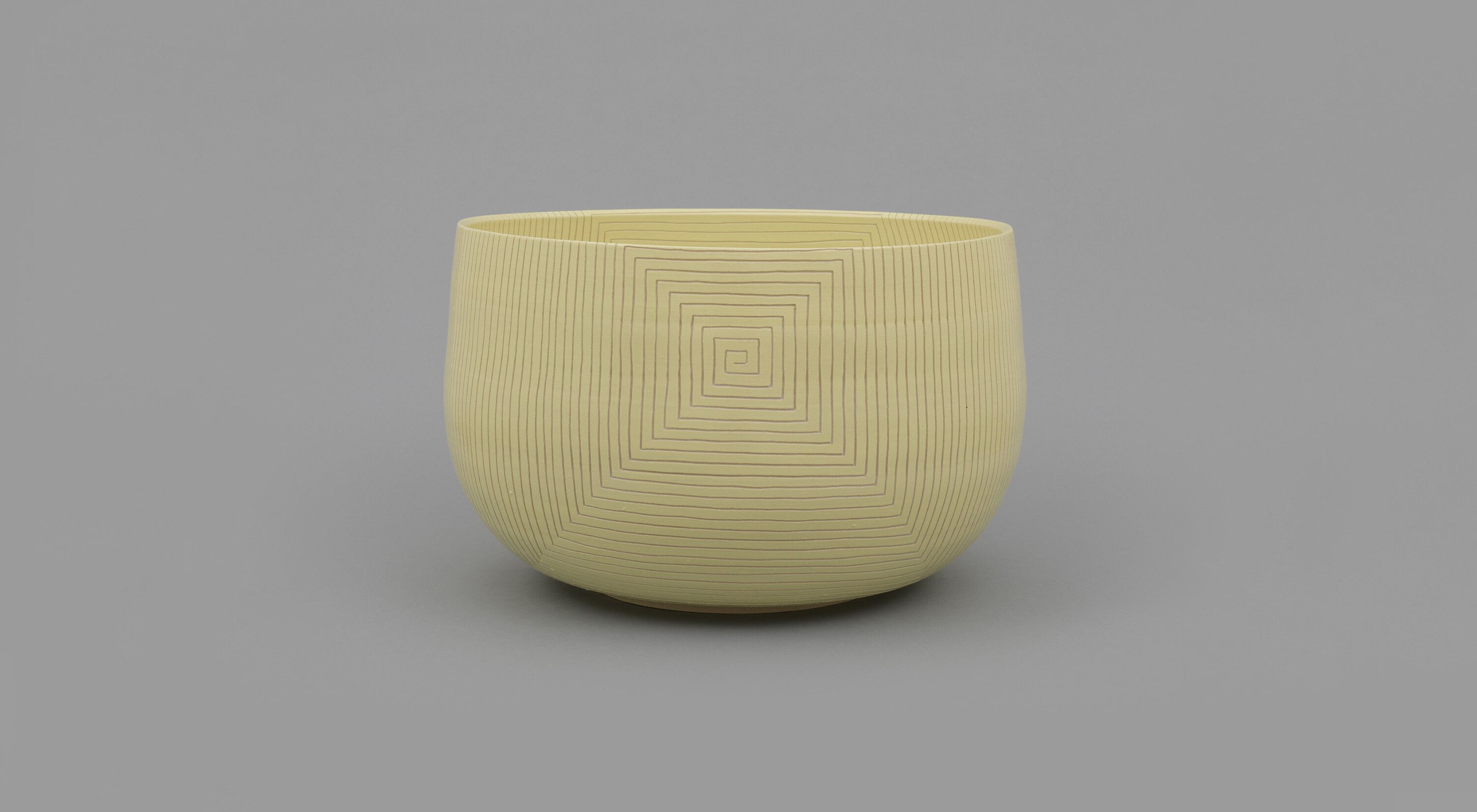A stoneware sculpture by Shio Kusaka, titled (line 144), dated 2020.