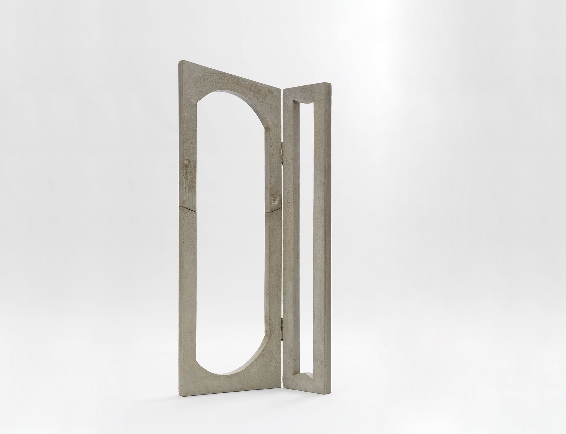 An untitled sculpture by Isa Genzken, dated 2018. 