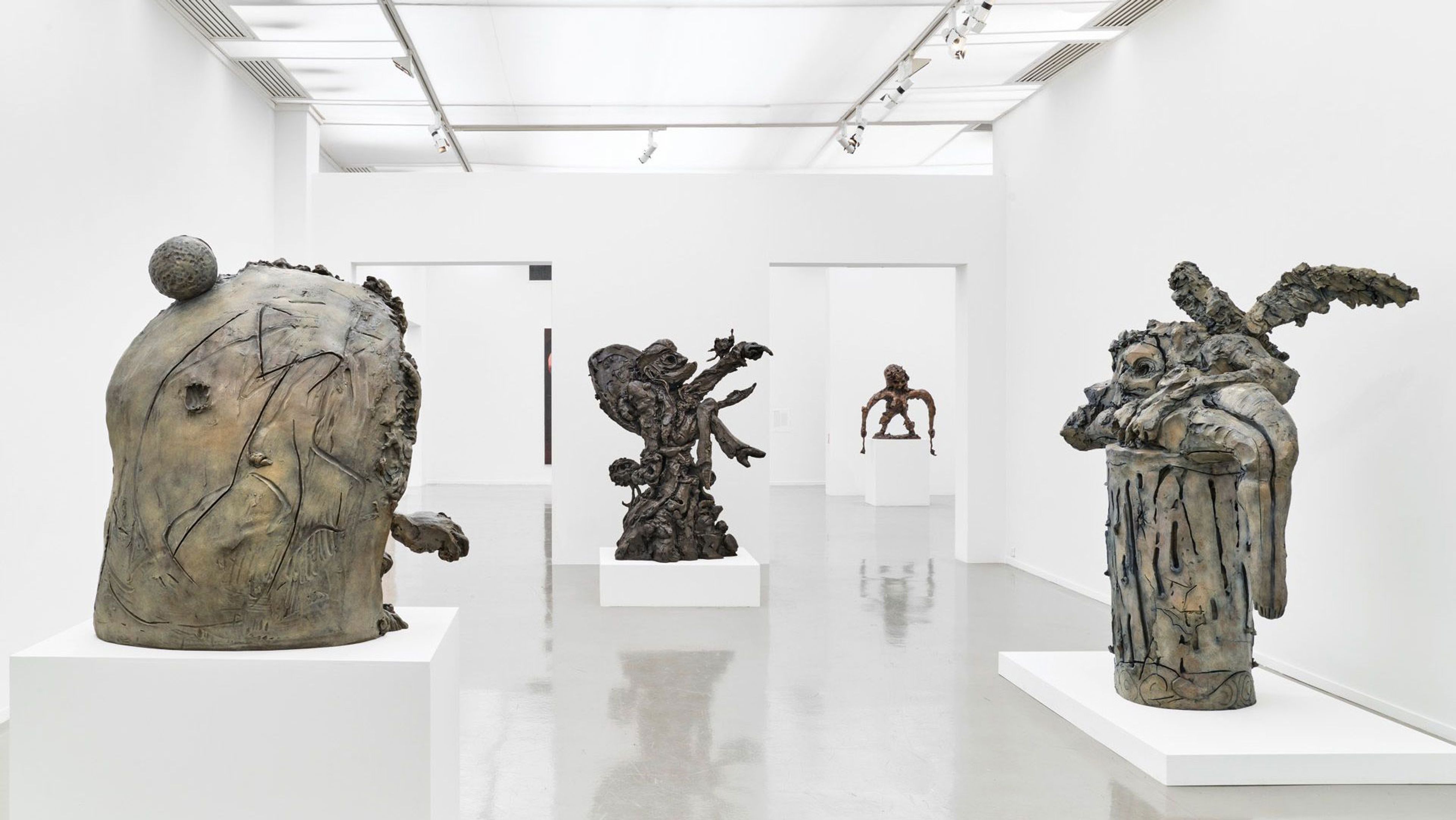 Installation view of the exhibition "Dana Schutz: Le monde visible," at the Musée d’art Moderne de Paris, 2023