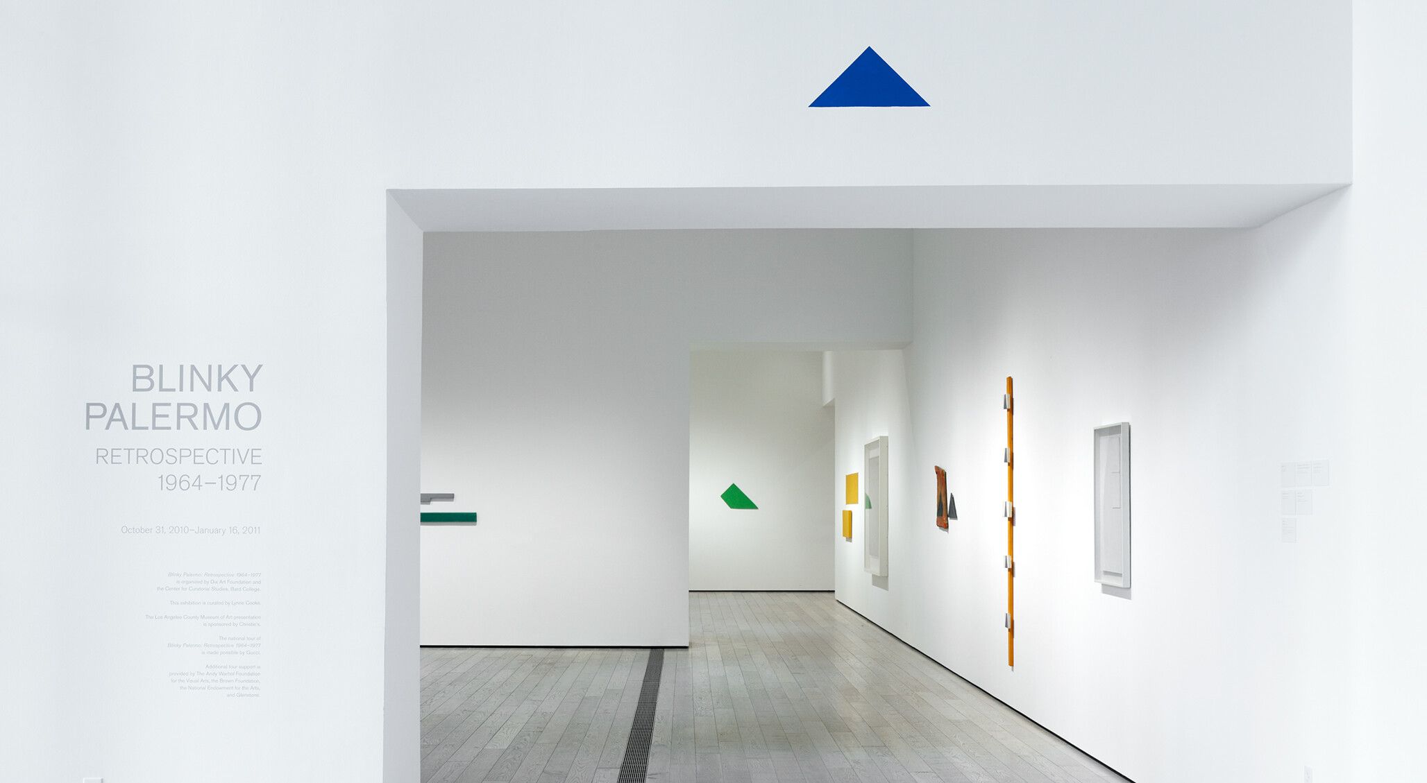 Installation photograph, Blinky Palermo: Retrospective 1964–1977, Los Angeles County Museum of Art, 2010–11.