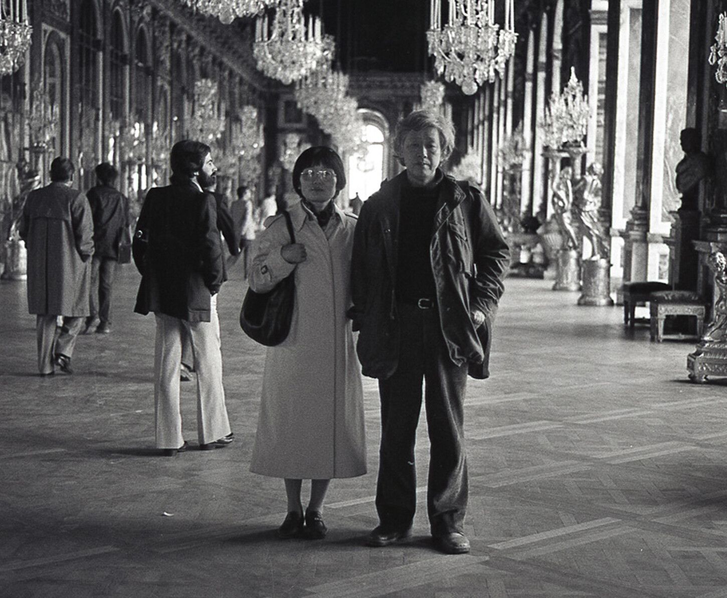 A photo of Yun Hyong-keun and his wife, Kim Young-suk , visiting Versailles, in Paris, circa 1981