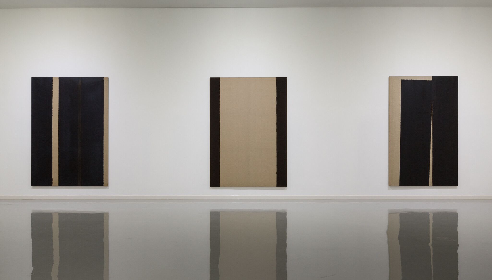 An Installation view, The Myth of YOBAEK, Vacating a Pictorial Surface: Cheongju Writes the Early History of Contemporary Arts of Korea, Cheongju Museum of Art, Cheongju, South Korea, dated 2016