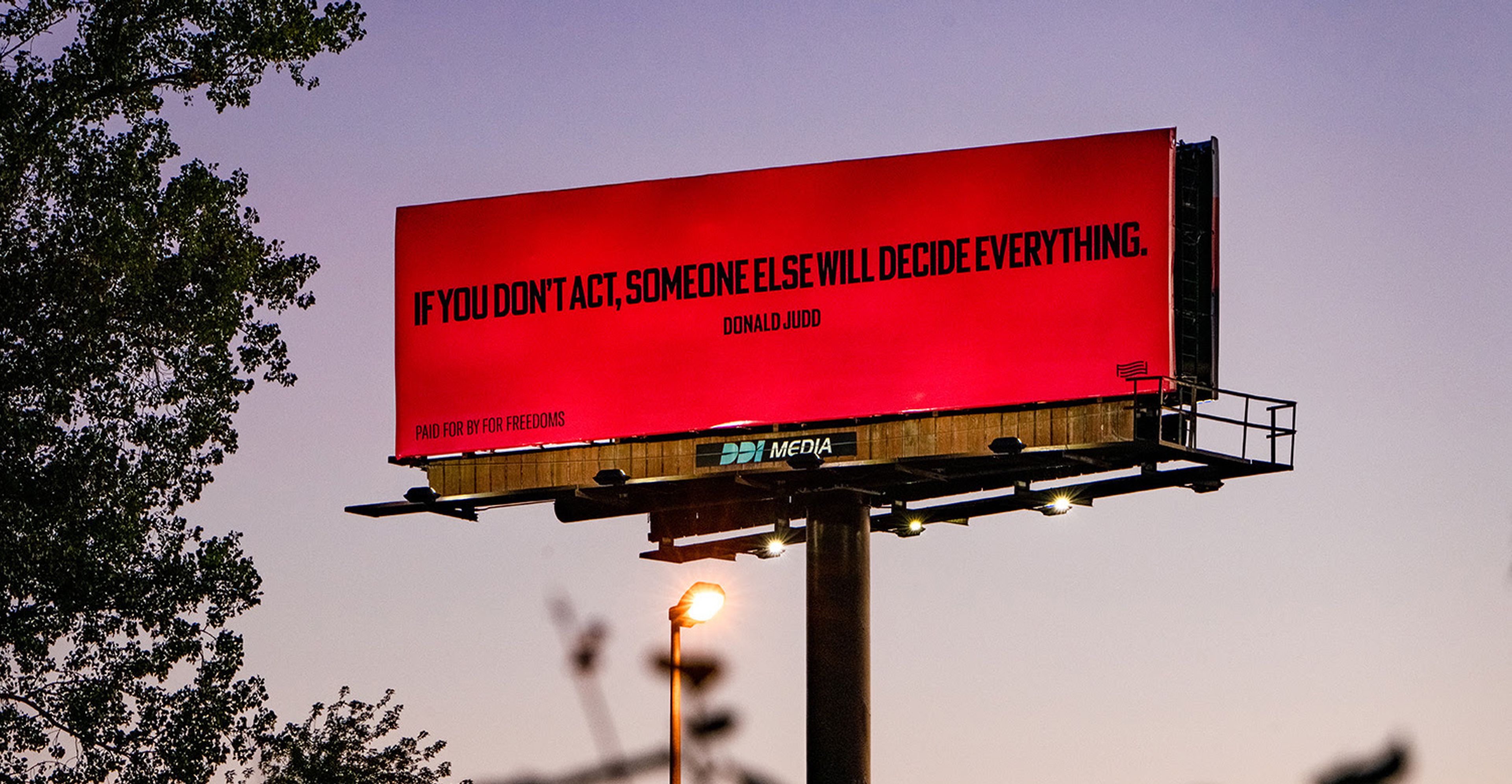 A billboard by Donald Judd, titled The Artist and Politics: A Statement, dated 1970.