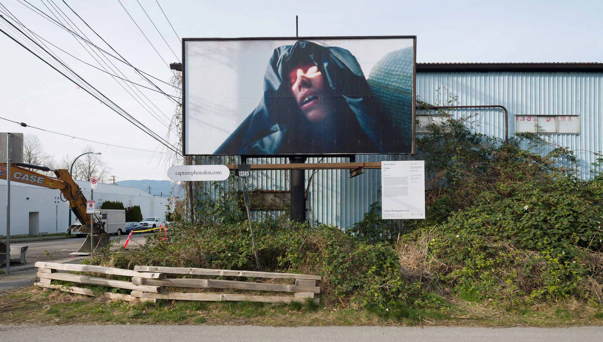 An Installation view of Steven Shearer’s called Untitled dated 2020, on view in Capture Photography Festival, Vancouver, dated 2021. Photo by Dennis Ha