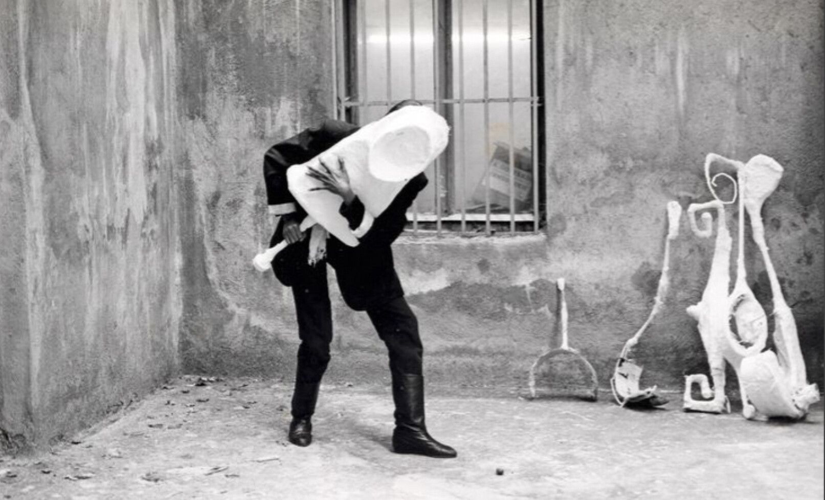 A photo of Lisa de Cohen with one of Franz West's Adaptives in 1983.
