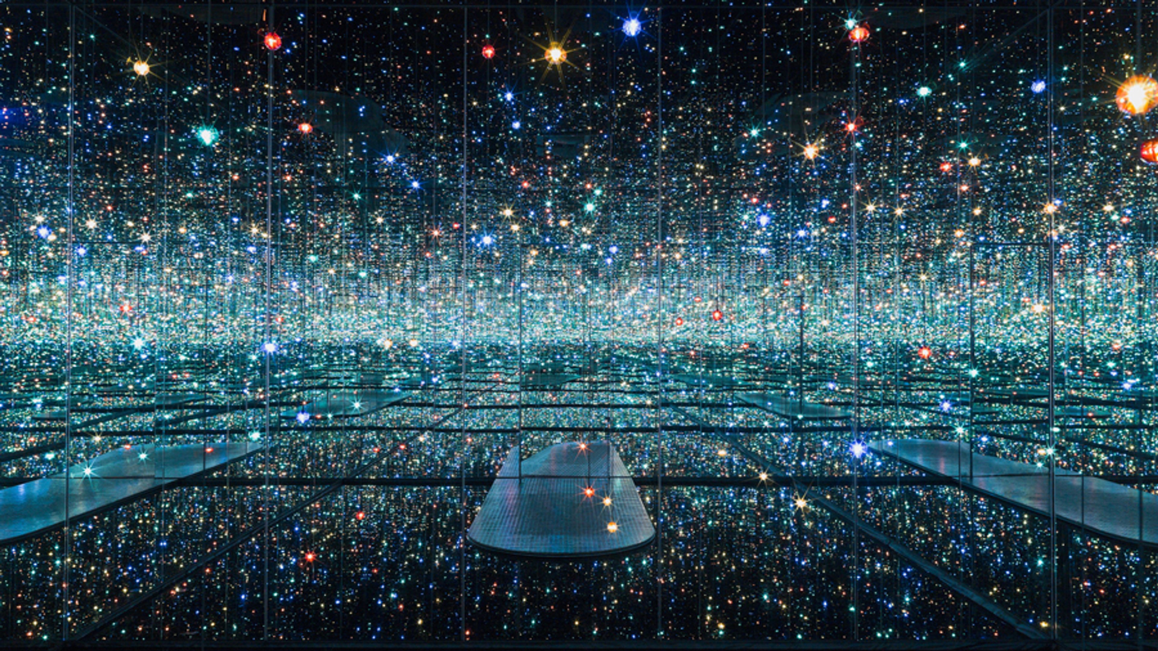 An installation view of Yayoi Kusama, INFINITY MIRRORED ROOM - THE SOULS OF MILLIONS OF LIGHT YEARS AWAY, dated 2013