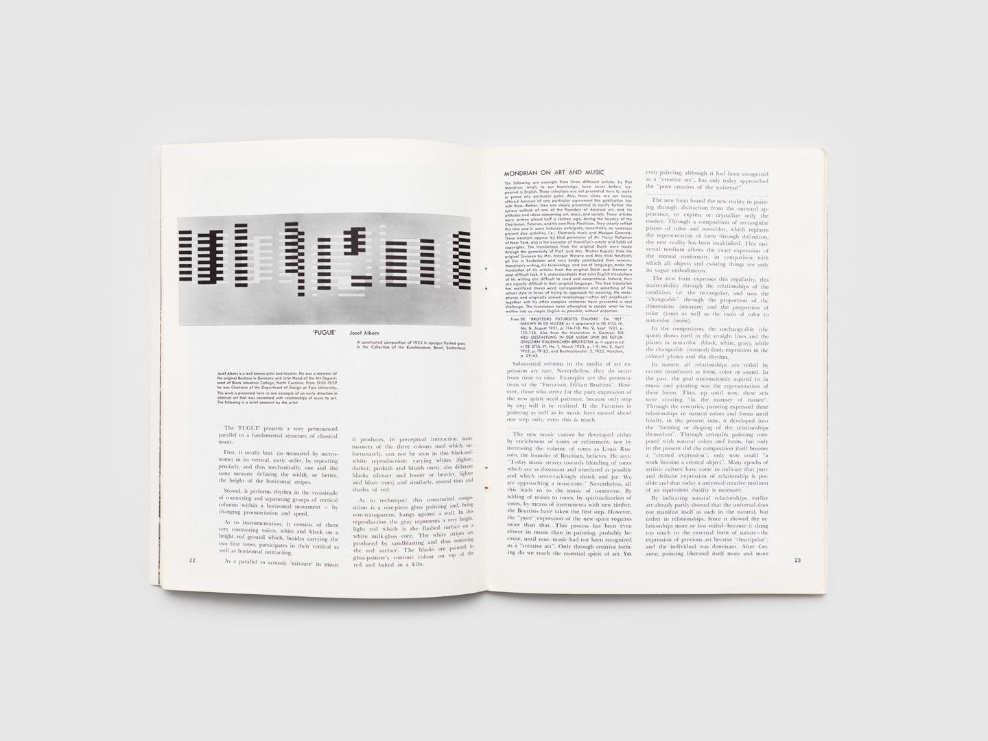A periodical, titled The Structurist No. 4, dated 1964.