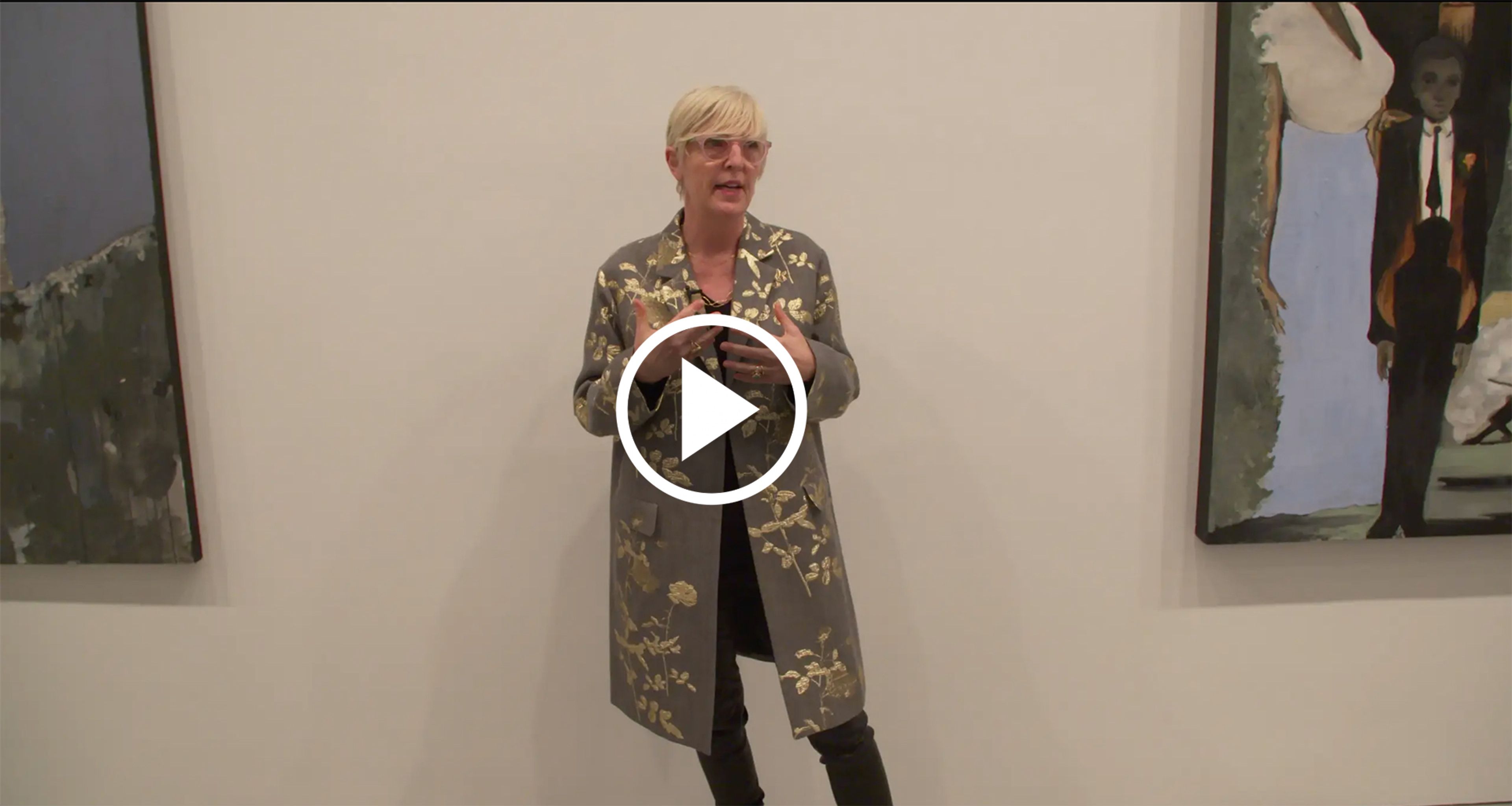 A photo of Helen Molesworth introducing Noah Davis's exhibition at David Zwirner, New York, in 2020.