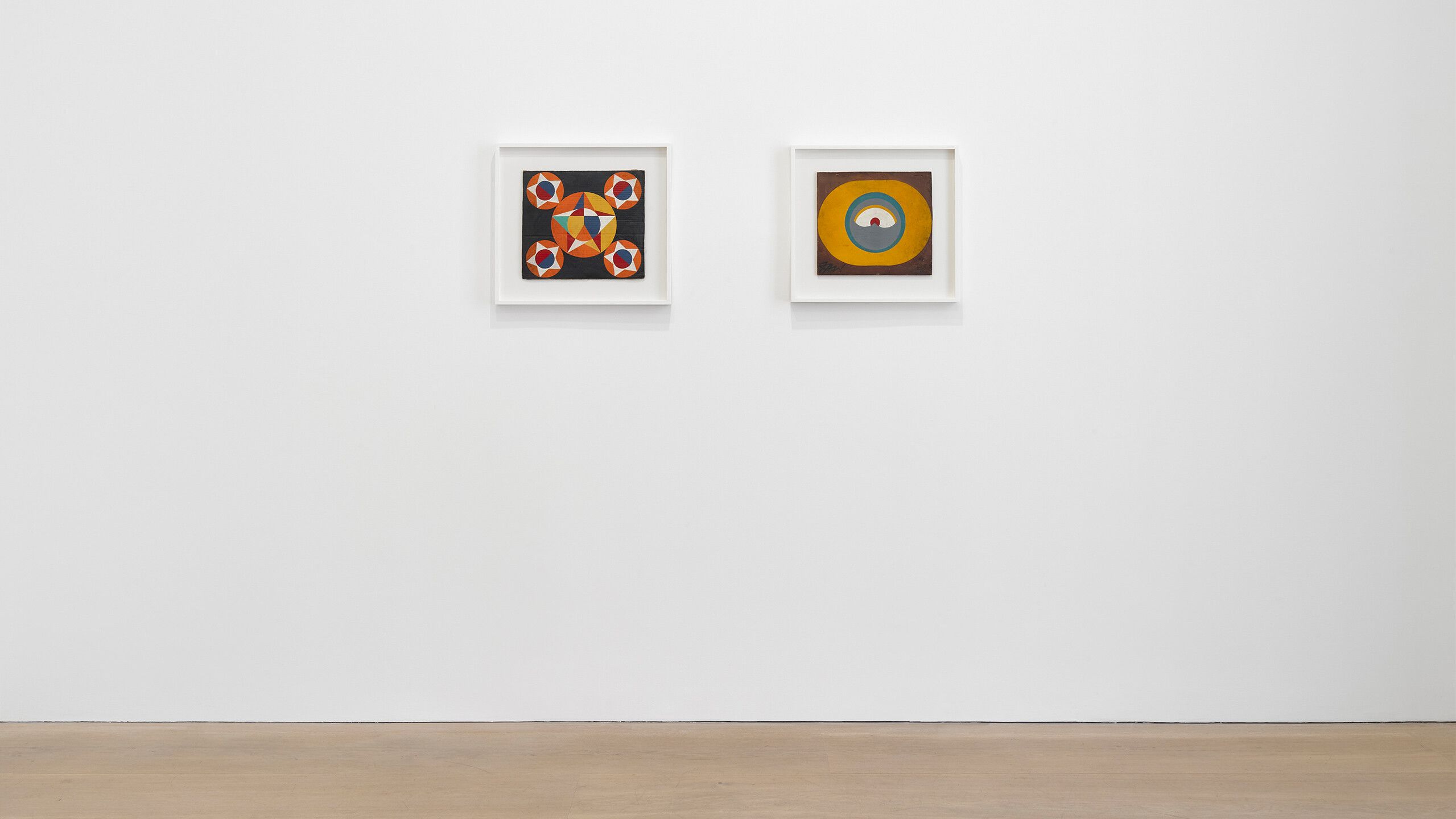 An installation view of an exhibition titled Frank Walter at David Zwirner, London, in 2021.