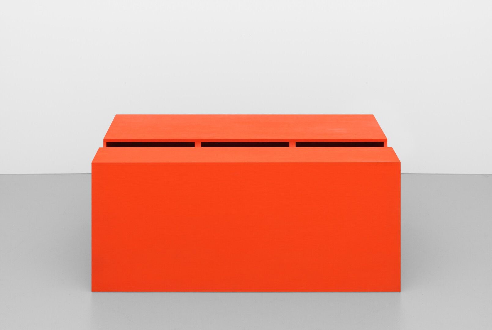 An untitled artwork by Donald Judd, dated 1990.