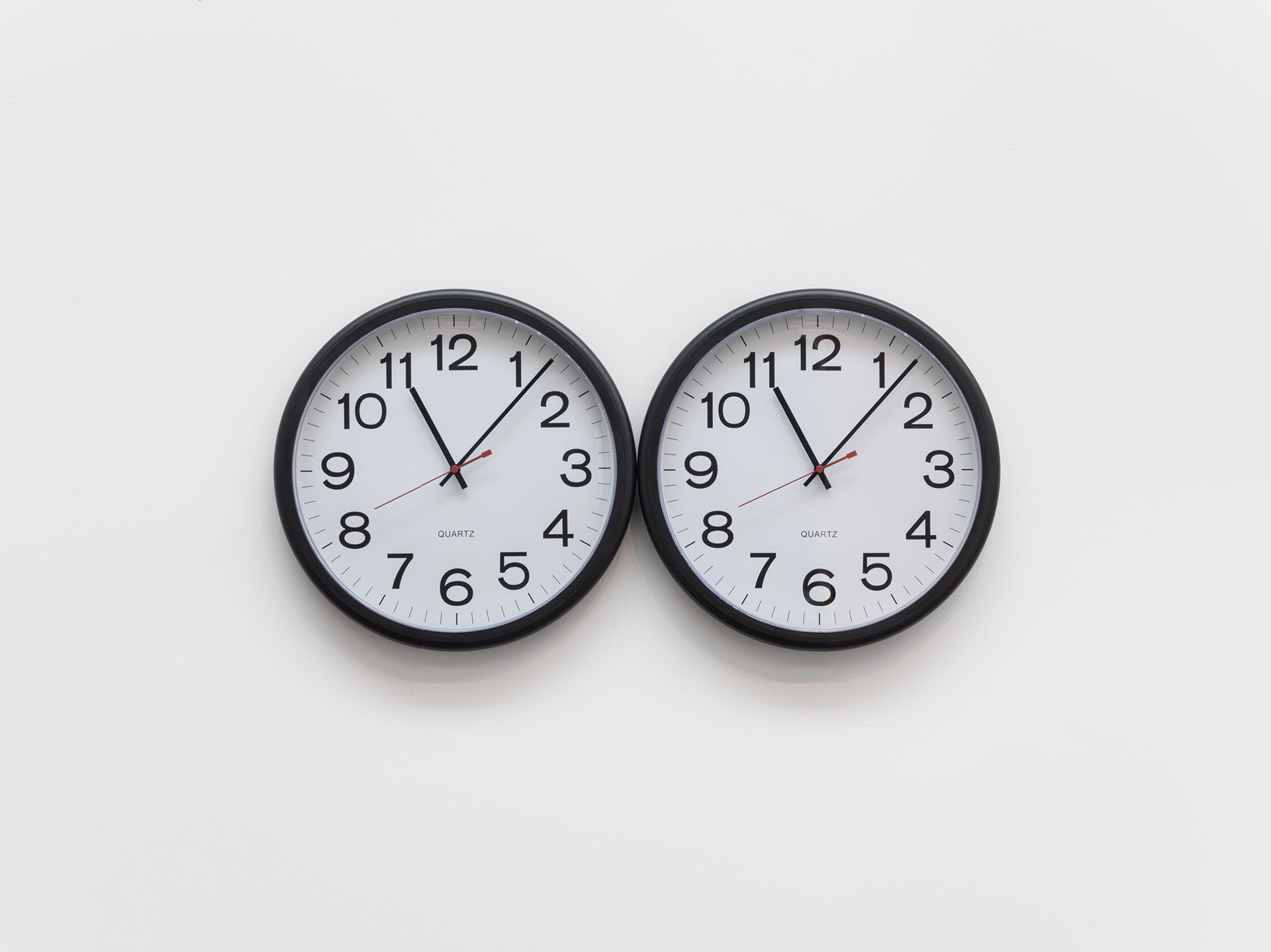 "Untitled" (Perfect Lovers) A sculpture by Felix Gonzalez-Torres, titled "Untitled" (Perfect Lovers), dated 1987 to 1990.