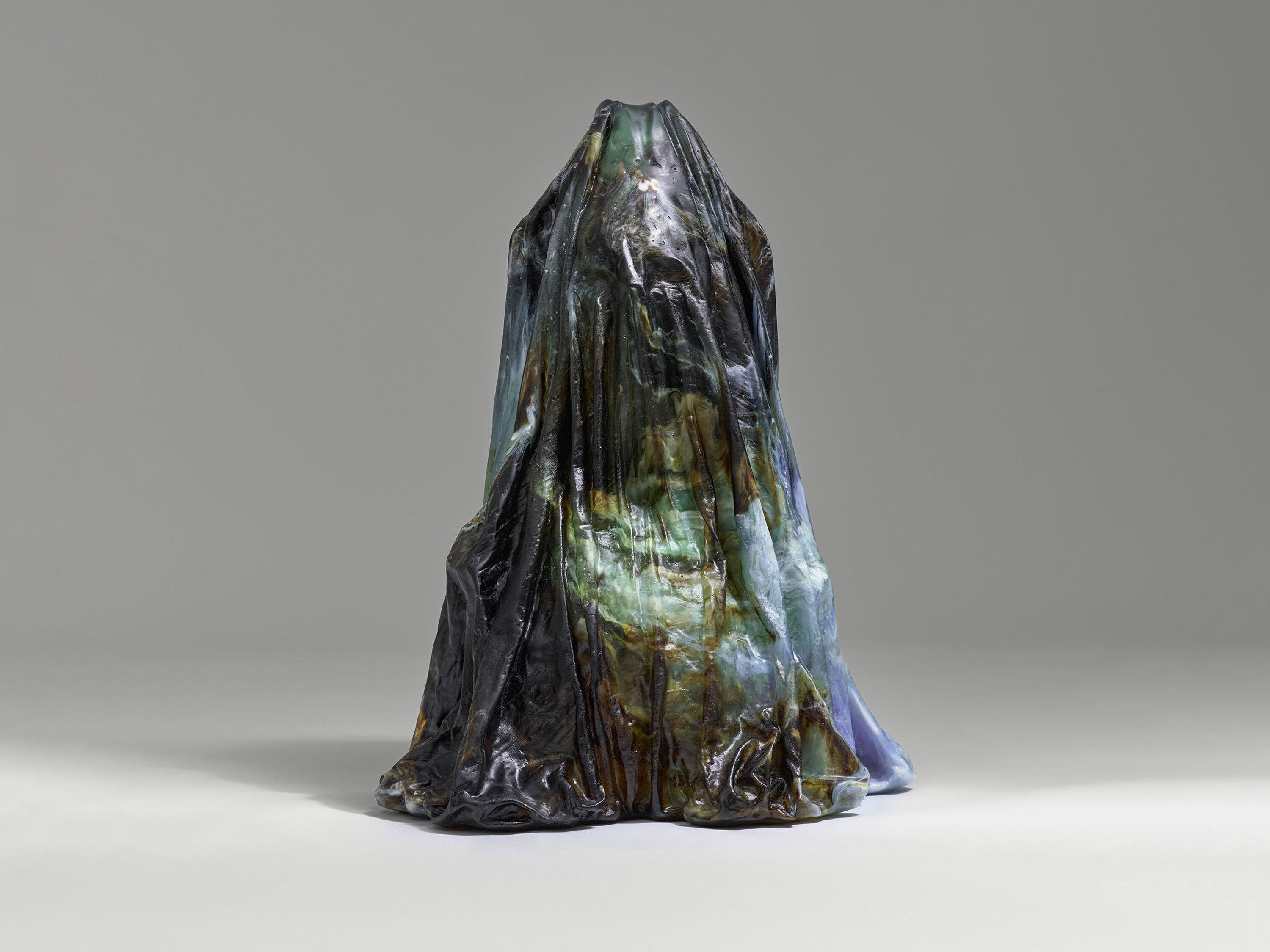 A sculpture by Andra Ursuta, titled Grande Odalisque, dated 2022.