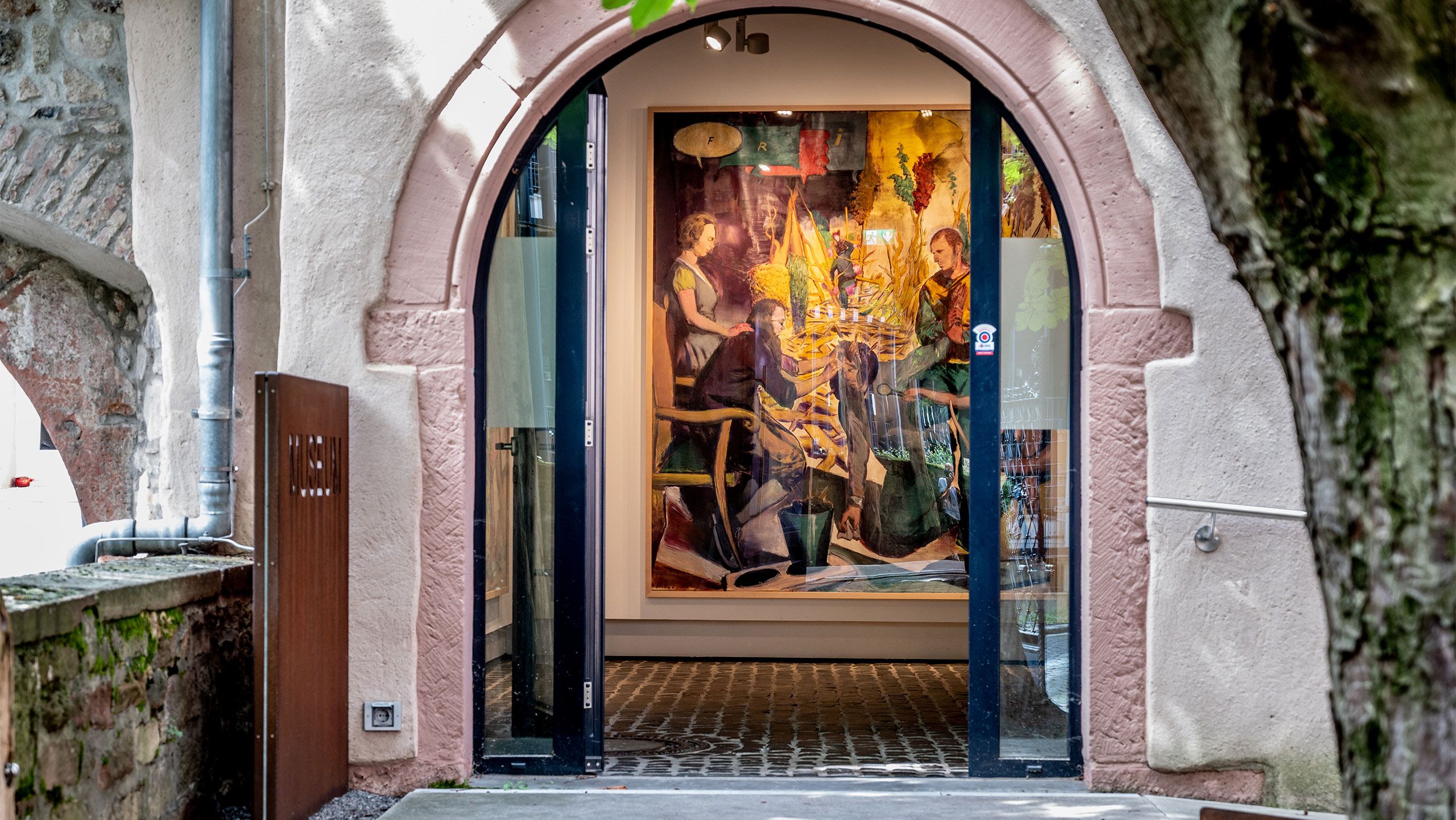 Neo Rauch: Im Papiergrund | David Zwirner