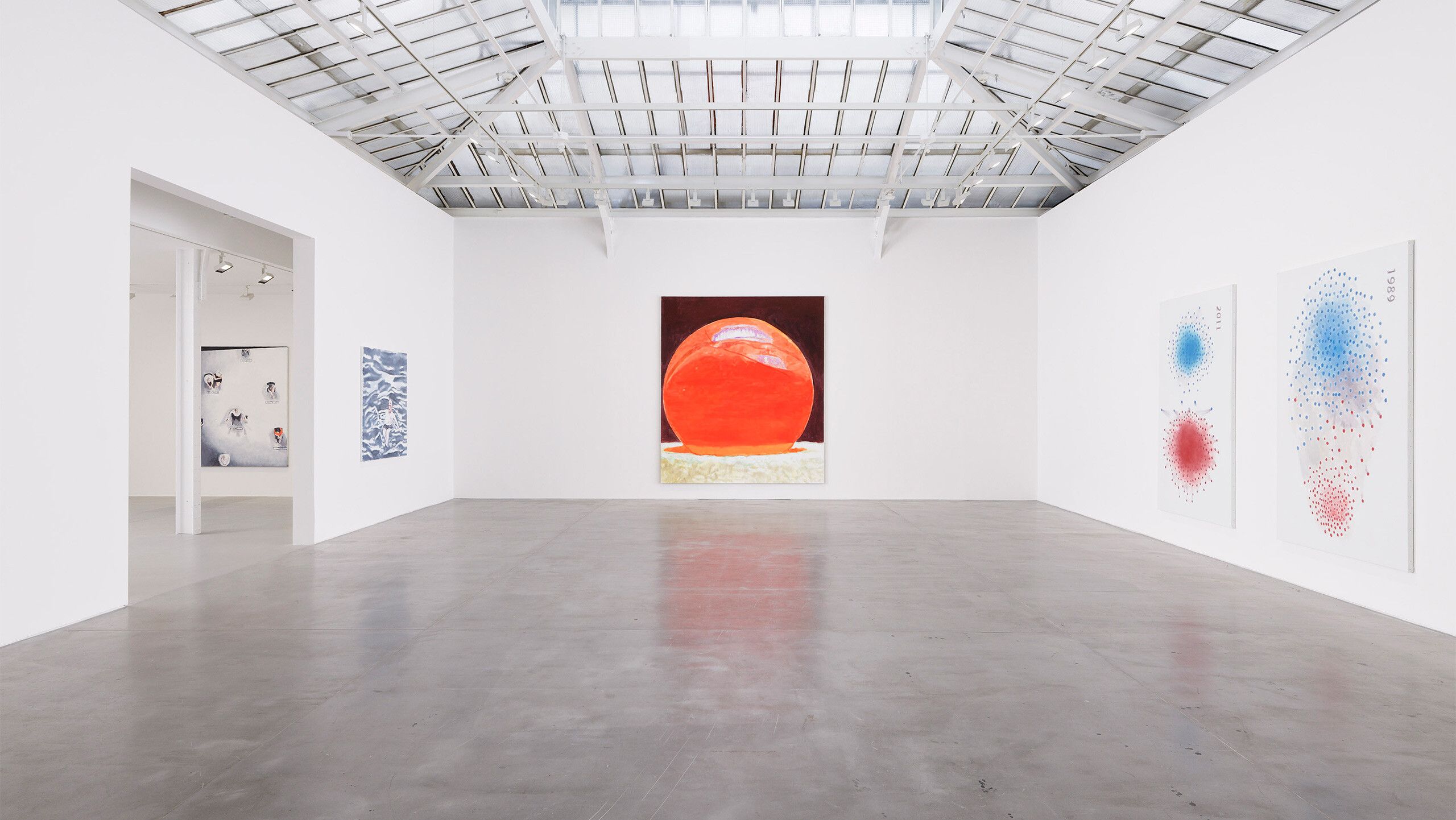 Installation view, Luc Tuymans: Eternity, David Zwirner, Paris, dated 2022