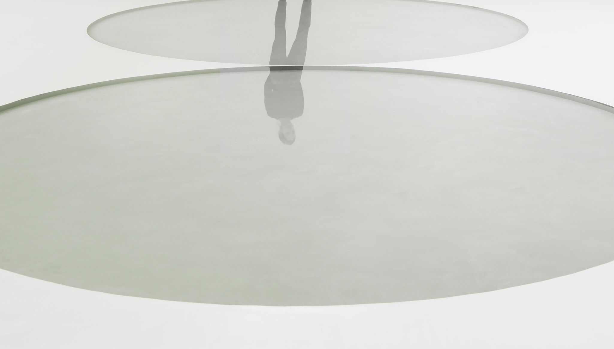 Installation view from the exhibition "Felix Gonzalez-Torres," at David Zwirner in New York, dated 2023
