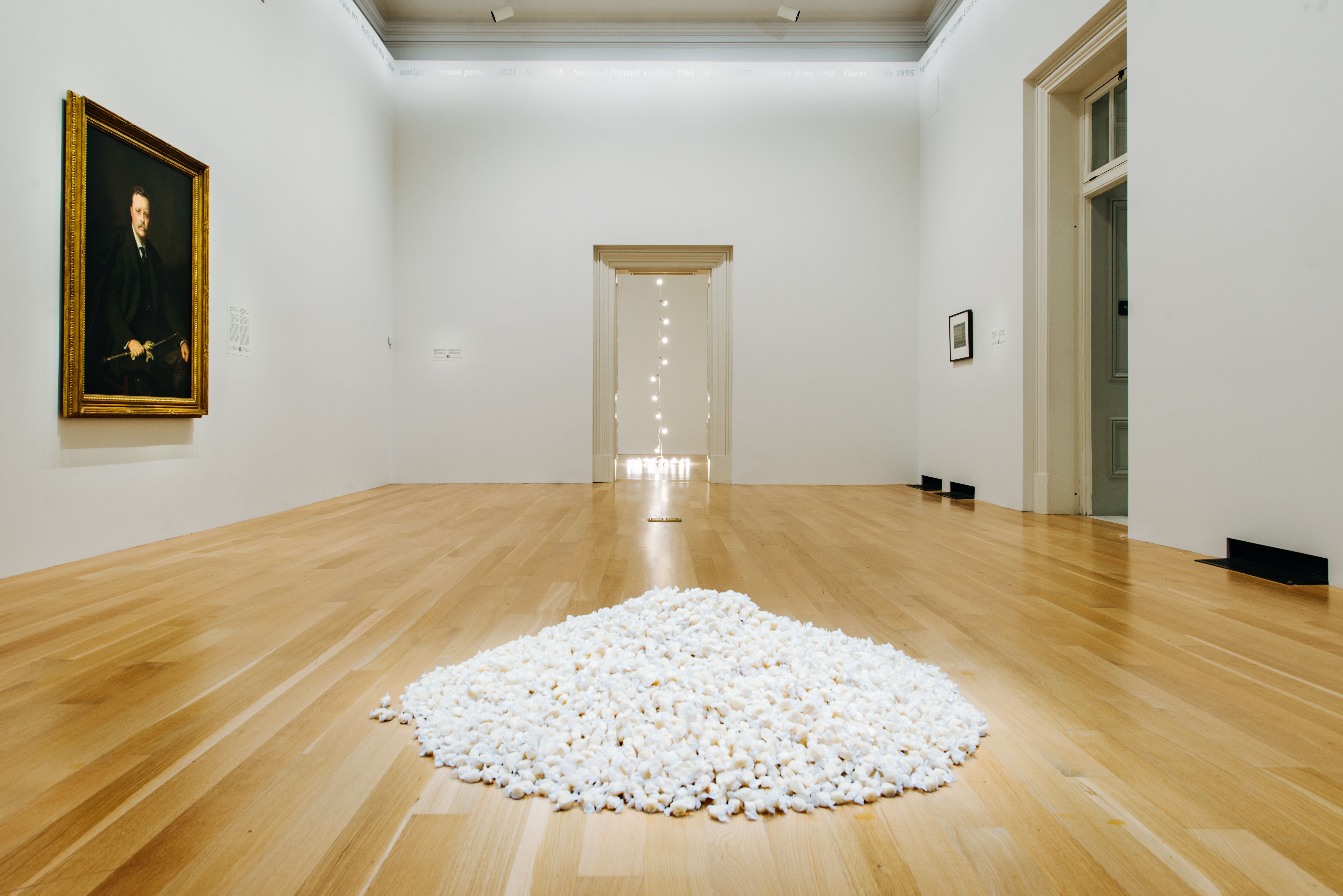 Felix Gonzalez-Torres - News | David Zwirner