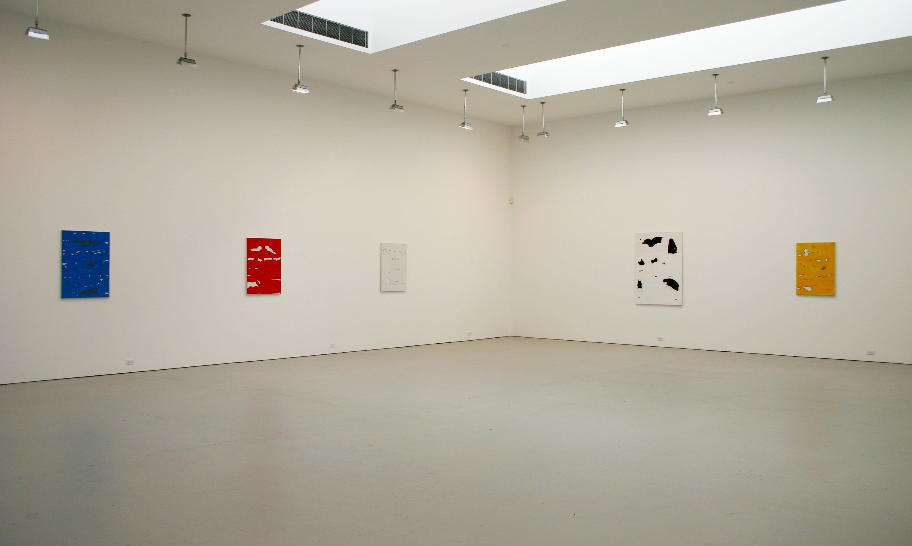 An installation view of the exhibition Raoul de Keyser: Remnants, at David Zwirner New York, dated 2003.
