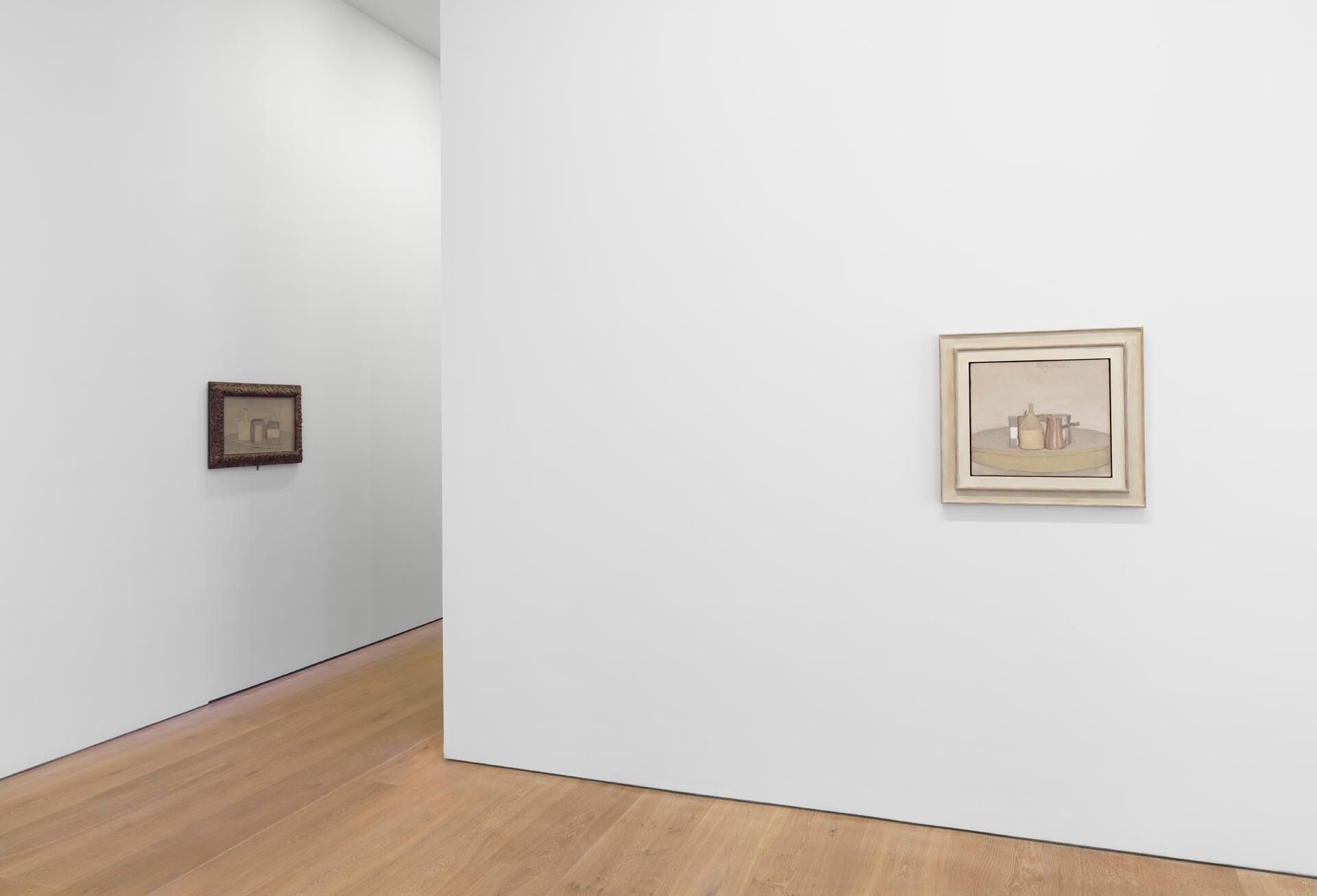 Installation view of the exhibition Giorgio Morandi at David Zwirner in New York, dated 2015.
