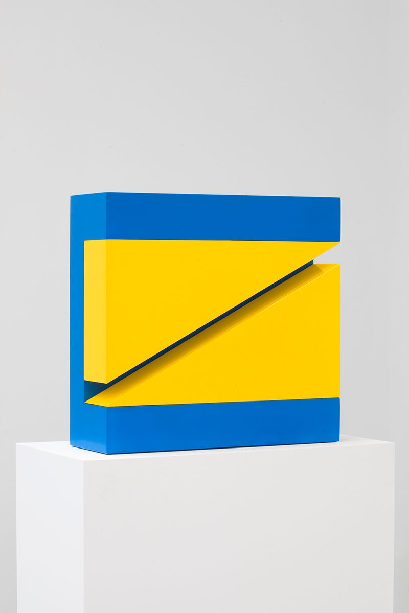 John McCracken: Theta-Two, 1965 | David Zwirner