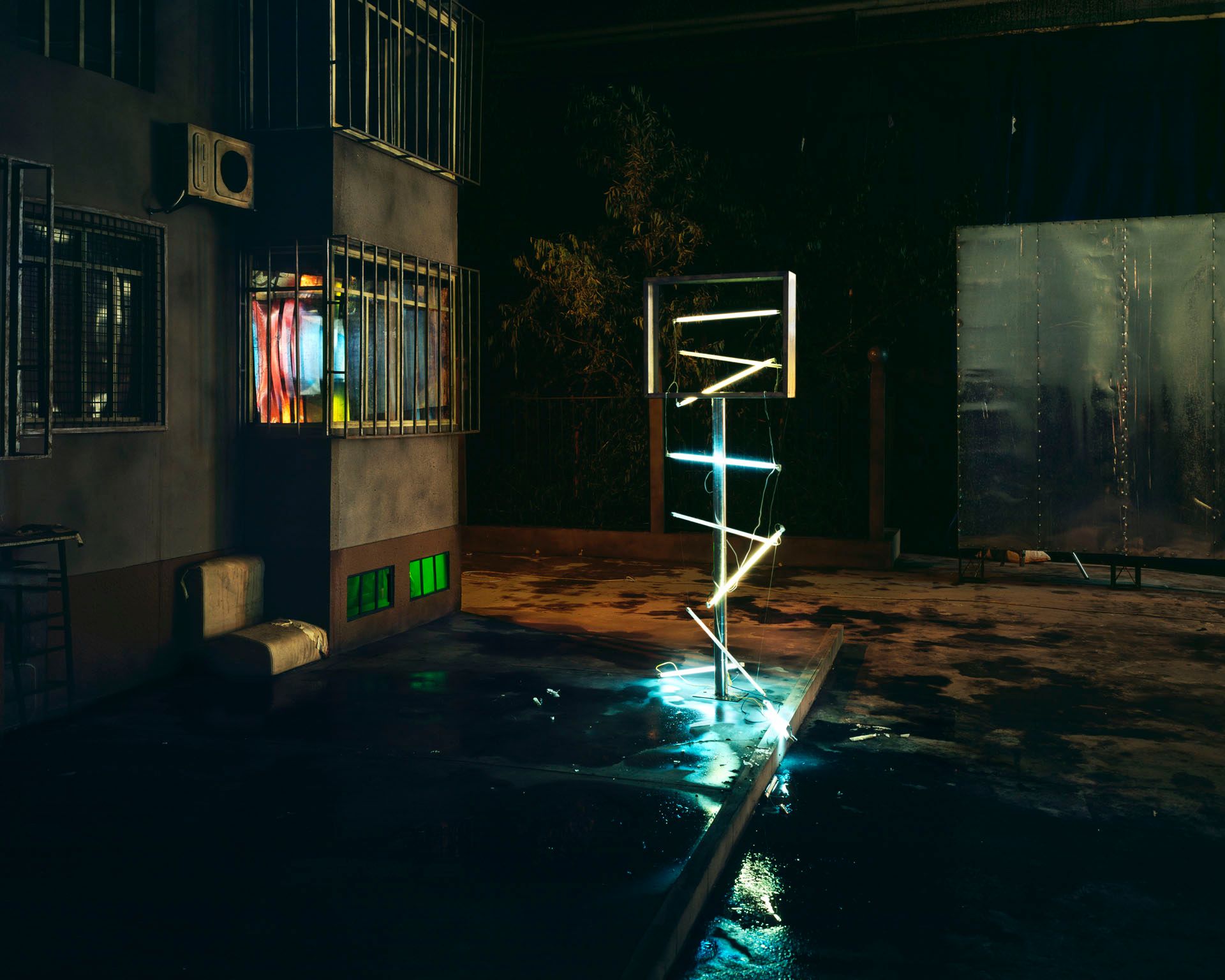 A photograph by Chen Wei, titled Falling Light, dated 2015.
