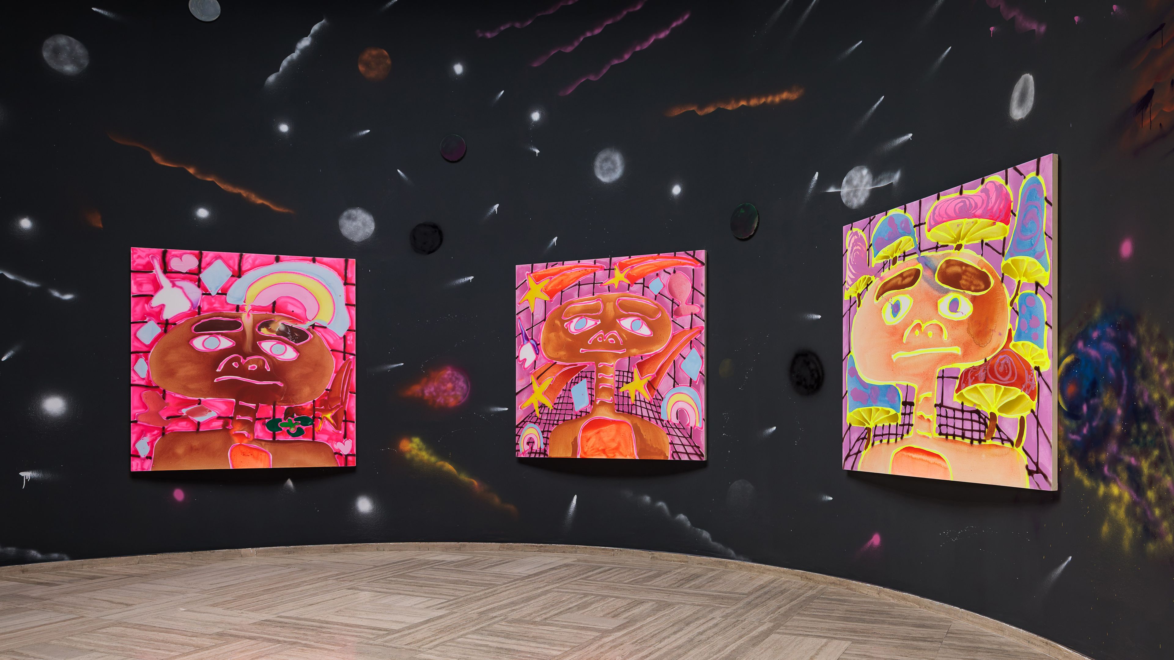 Alt text: Installation view of the exhibition Katherine Bernhardt: Neonfarbblendluminanzwuchtgemaeldenetzhautkollisionsgefahr at the Halle Fur Kunst, located in Graz, Austria, dated 2026.