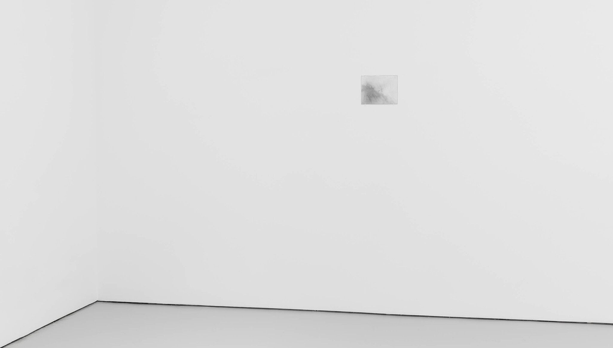 Installation view of the exhibition "Felix Gonzalez-Torres," at David Zwirner in New York, dated 2023