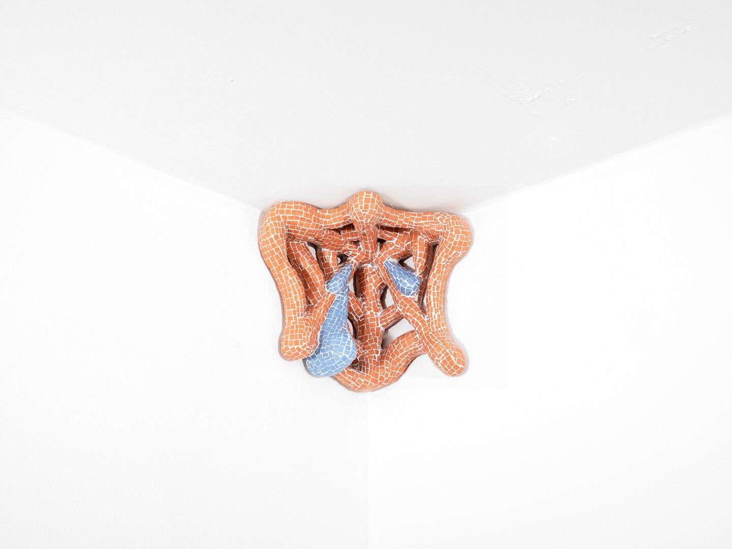 A sculpture by Zsófia Keresztes, titled Easy targets, heavy bites II, dated 2020.
