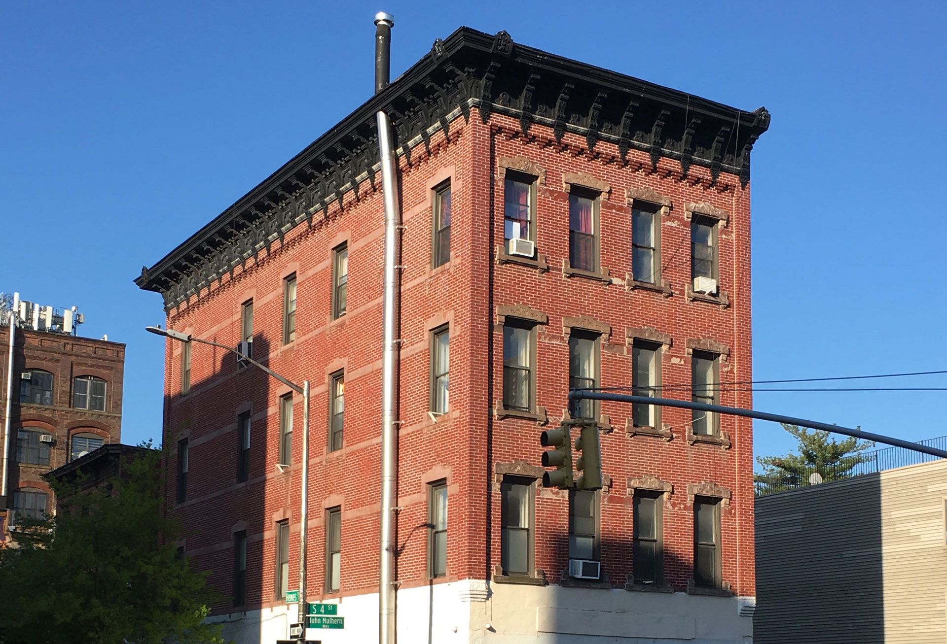 A view of the houses on a street in Brooklyn during COVID lockdown.
