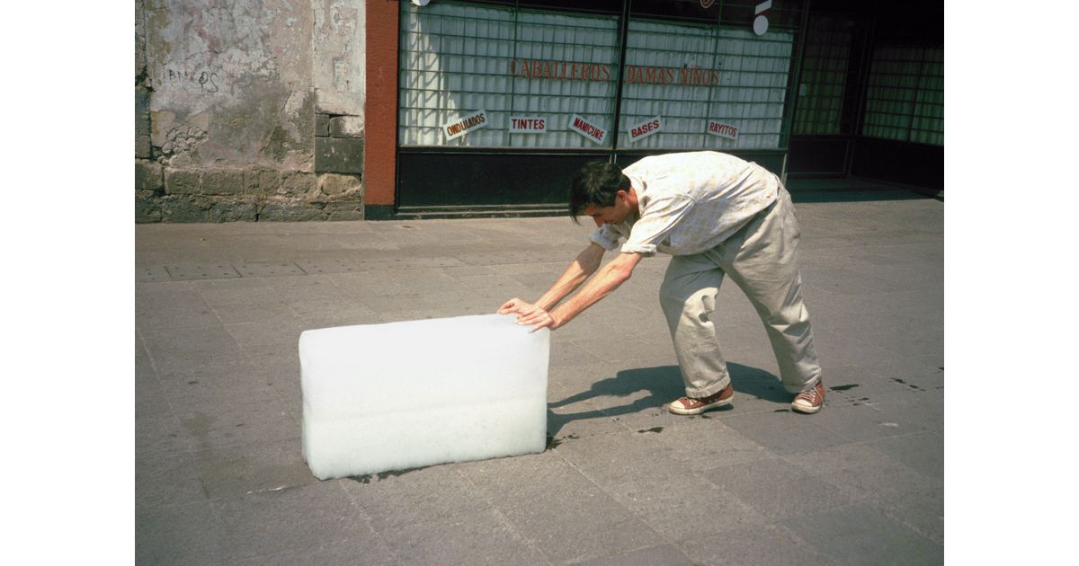 Francis Alÿs: Sometimes Making Something Leads to Nothing, Mexico City ...