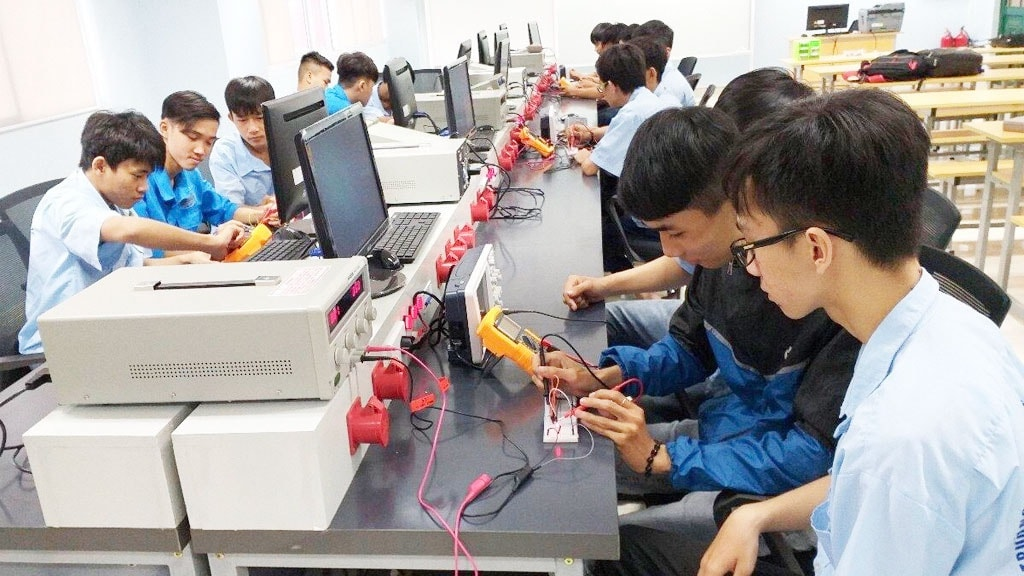 Chuyển đổi số trong giáo dục nghề nghiệp: Đã đến lúc hành động mạnh tay với giải pháp thực tiễn