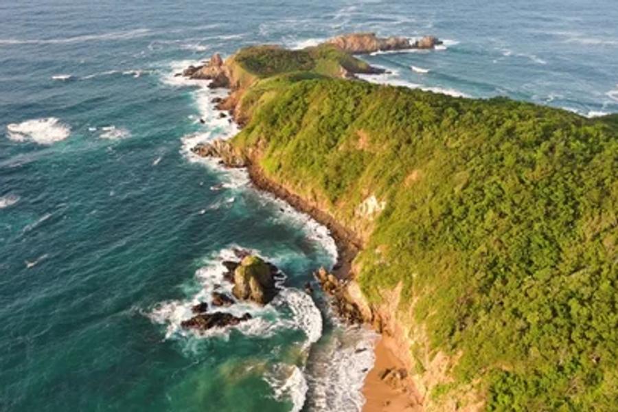 Punta Cometa — imagen 1