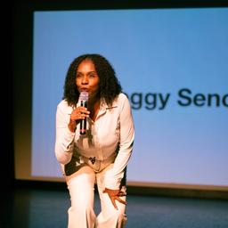 Peggy Senchi