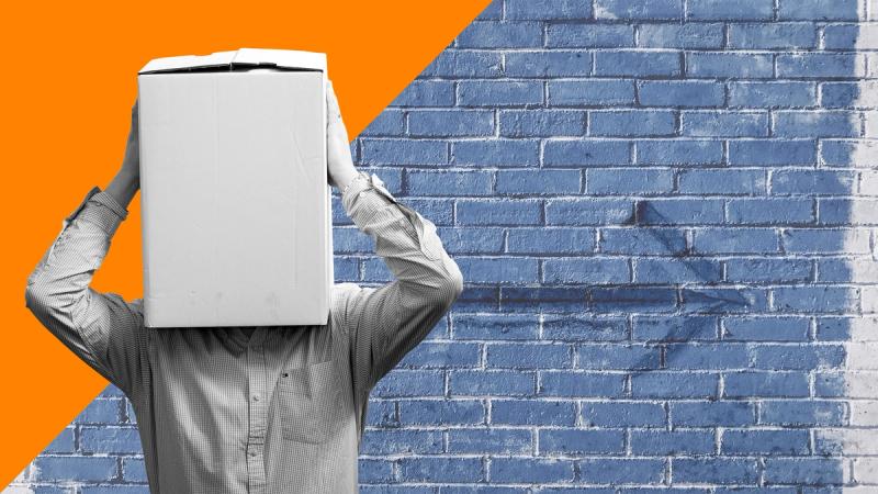 The Carbon-Copy Crisis: Why Your UX Portfolio Fails and What Mentors Must Fix