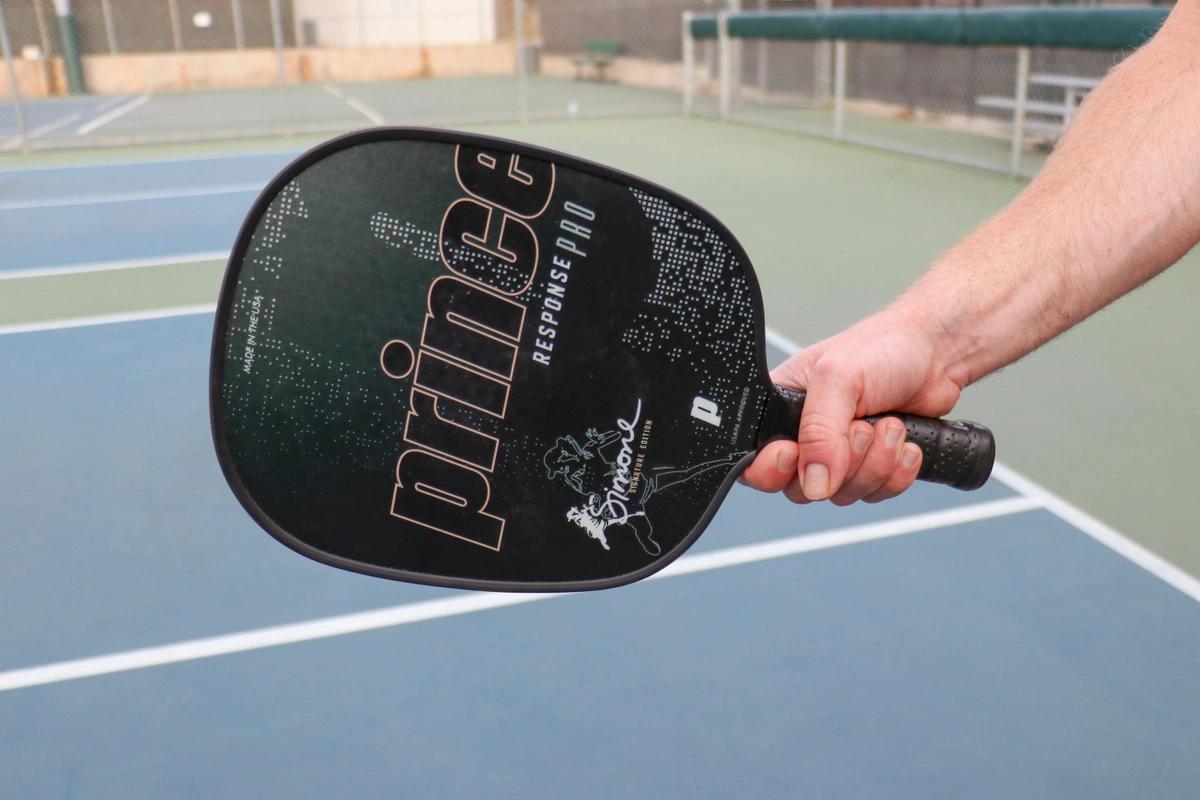 right hand grip pickleball paddle