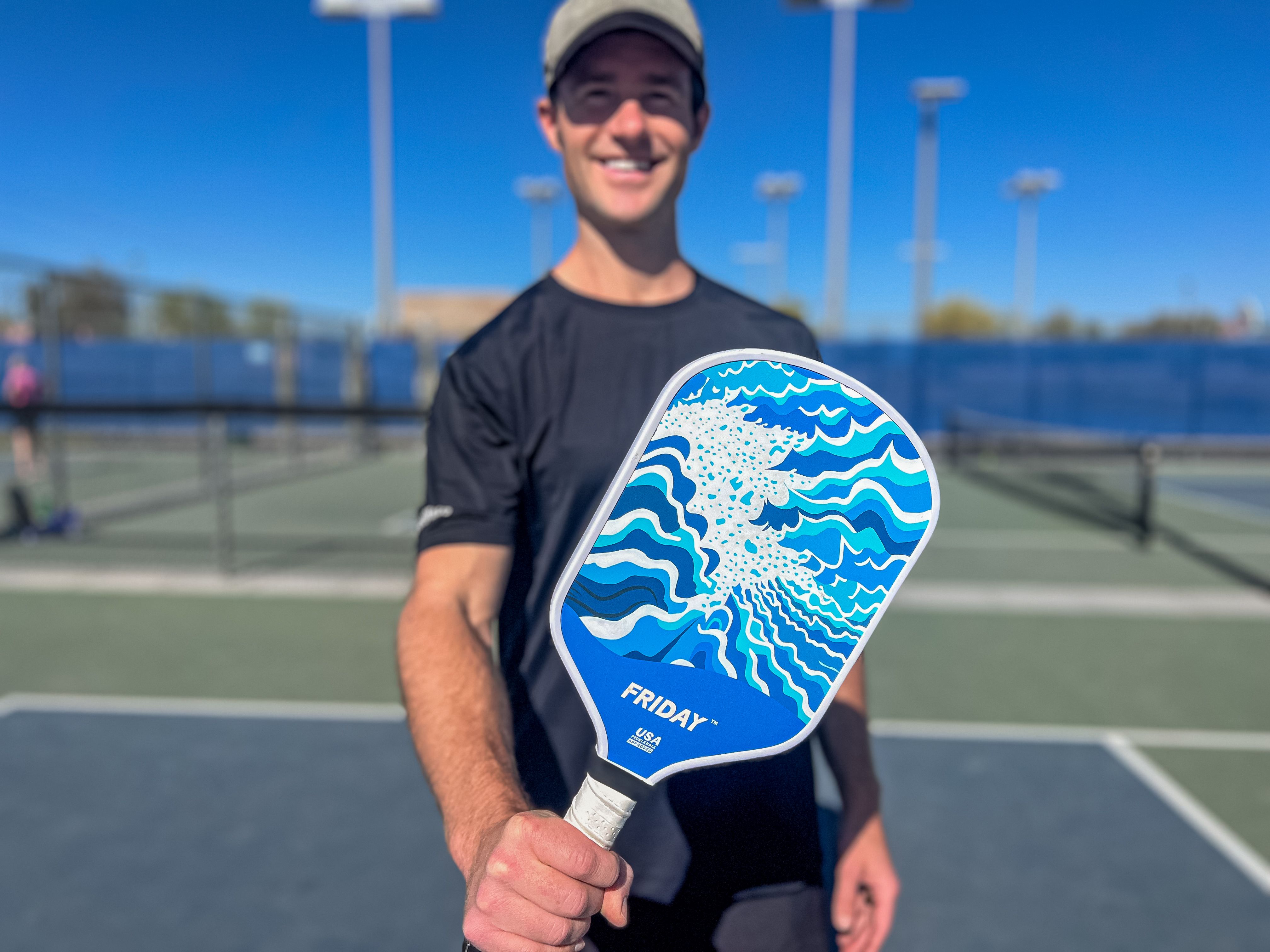 Best Pickleball Paddles For Beginners In 2024 - Top 5 Compared ...