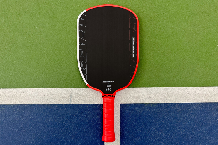 What Pickleball Paddle Does Agassi Use: Ultimate Pro Choice Revealed