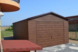 Garaż drewnopodobny 4m x 8m