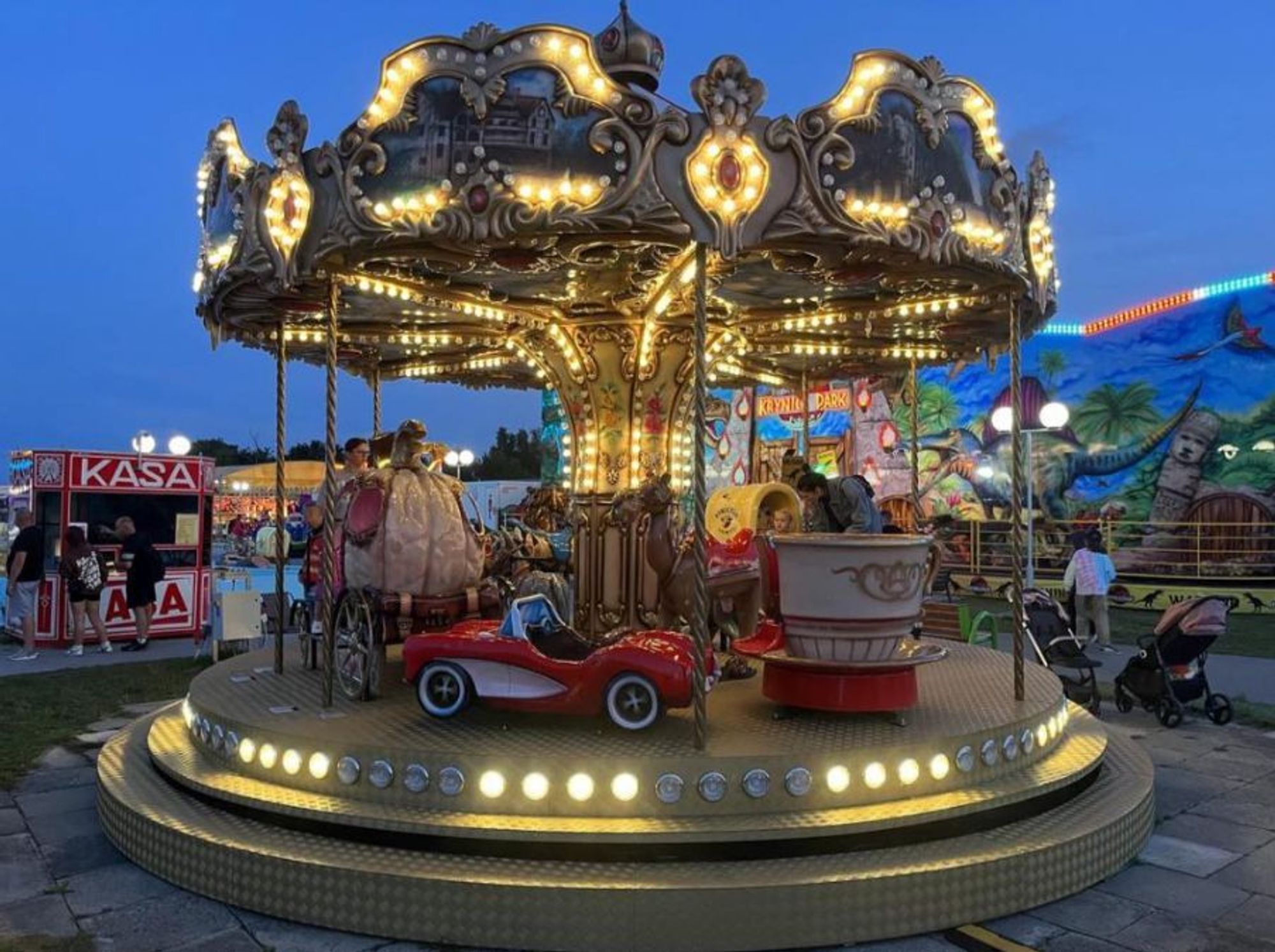 Portable Venetian Carousel 6.5m by VIV Rides