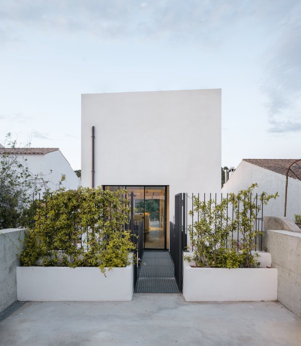 Casa 1945_NordEst Arquitectura_Tamariu, Spain_23