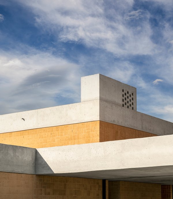 Casa 1931_NordEst Arquitectura_Gualta, Spain_00