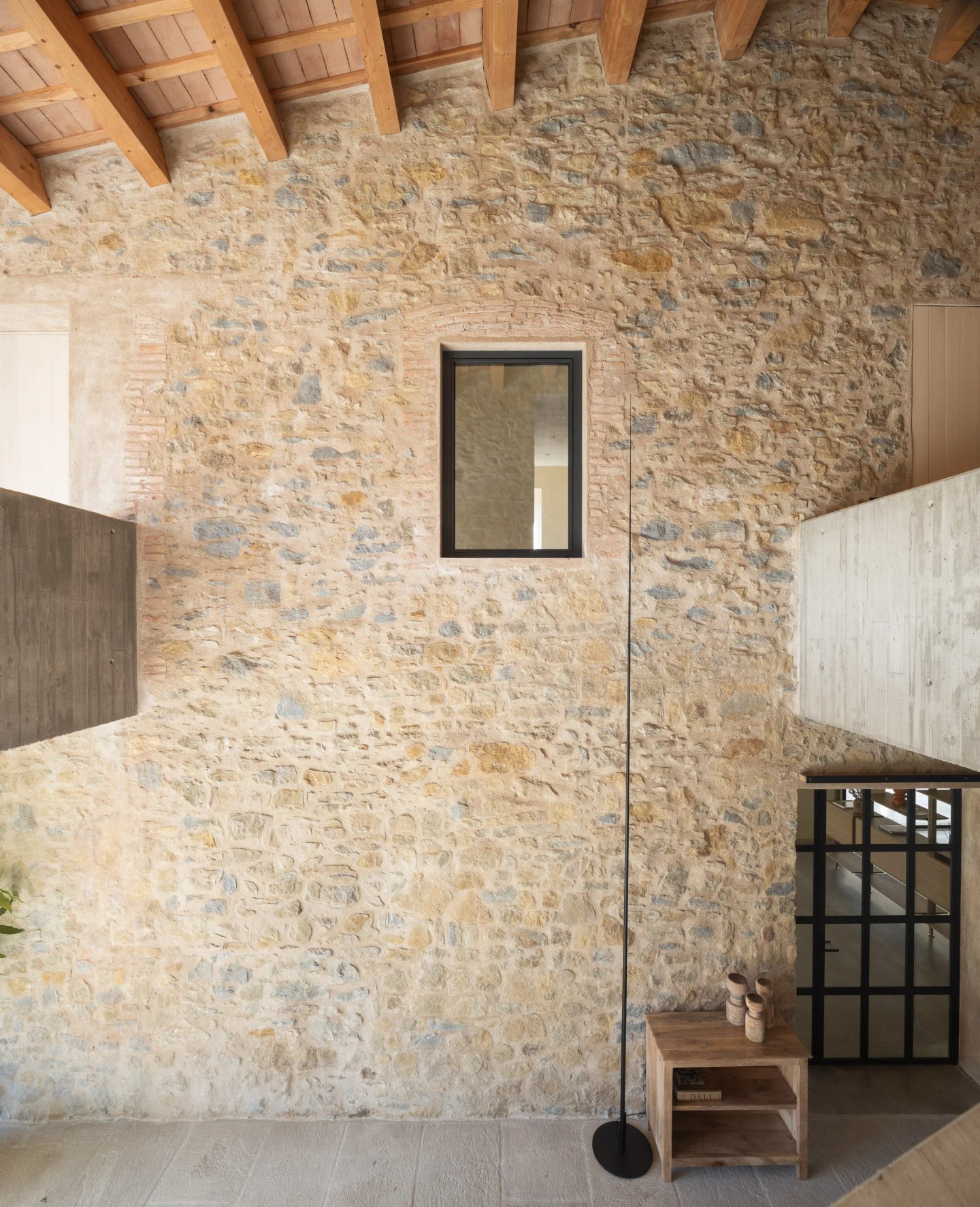 Casa 2302_NordEst Arquitectura_Serra de Darò, Spain_Filippo Poli_05