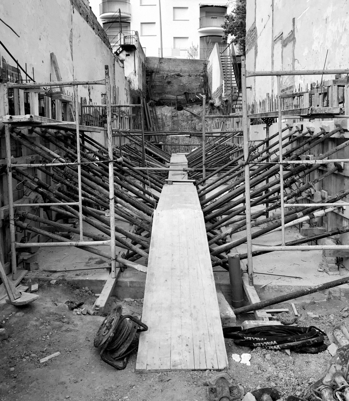 Casa 1945_NordEst Arquitectura_Tamariu, Spain_Obra 03