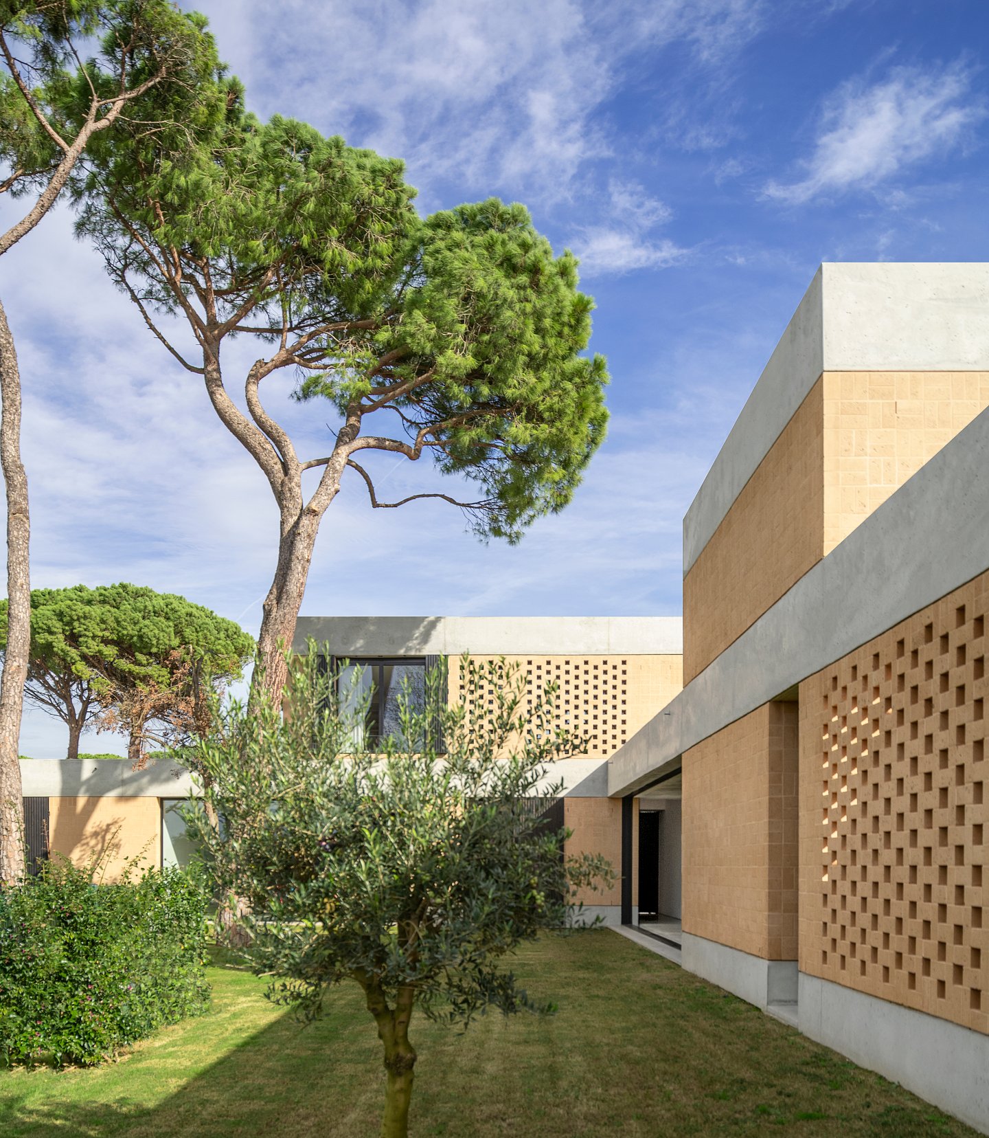 Casa 1931_NordEst Arquitectura_Gualta, Spain_19