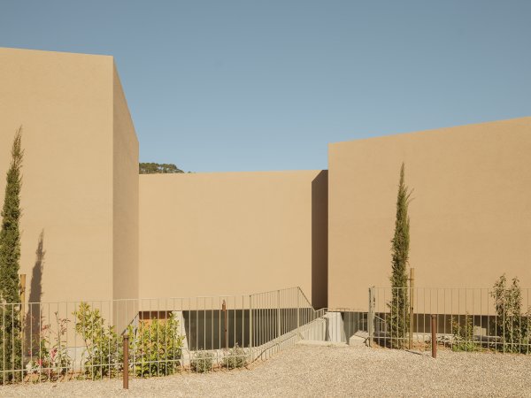 _POL1375-Aparthotel Mas Pastora- NordEst Arquitectura - Llafranc, Spain- Filippo Poli copia