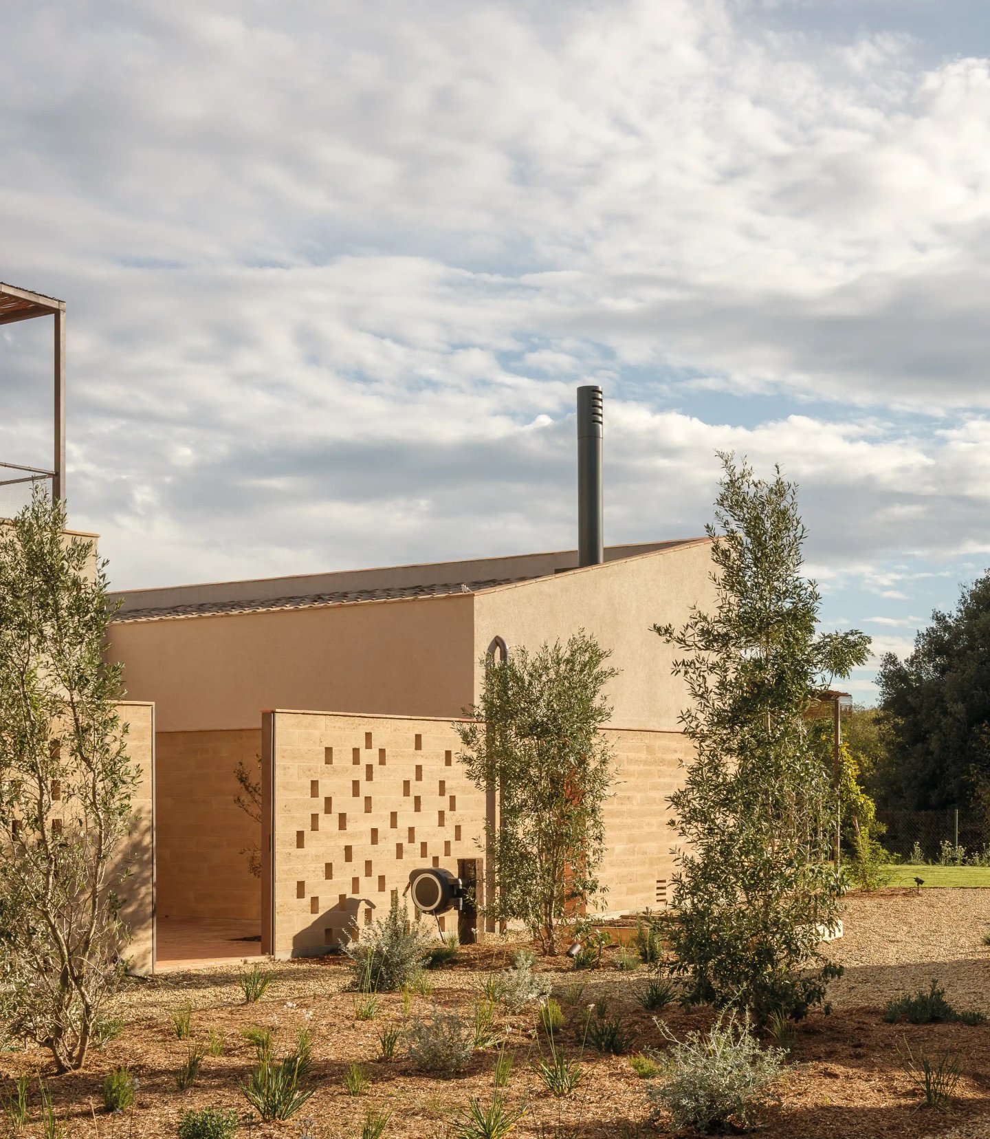 Casa 1922_NordEst Arquitectura_Rupia, Spain_Filippo Poli_03