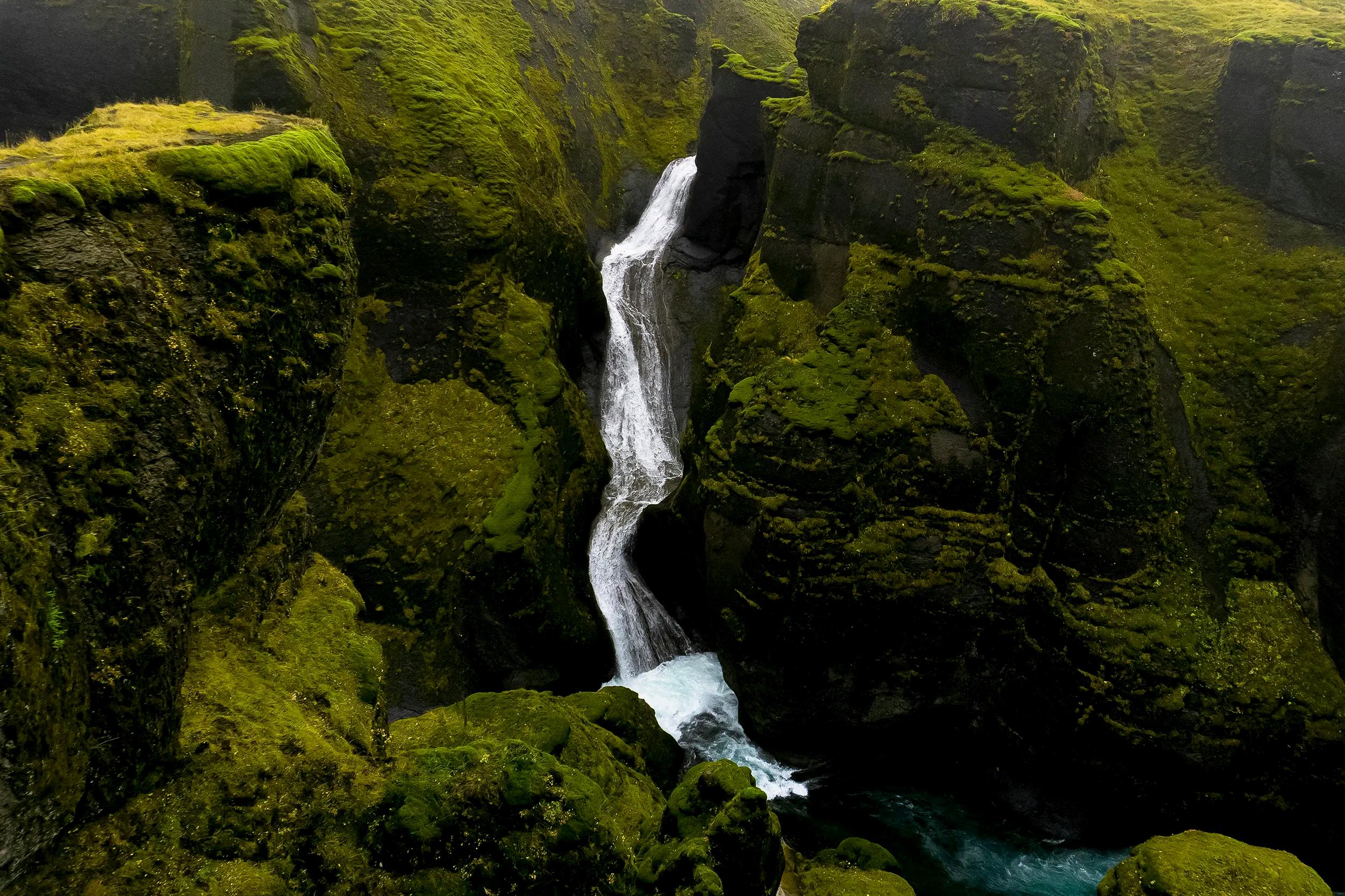 THE ICELANDIC HIGHLANDS